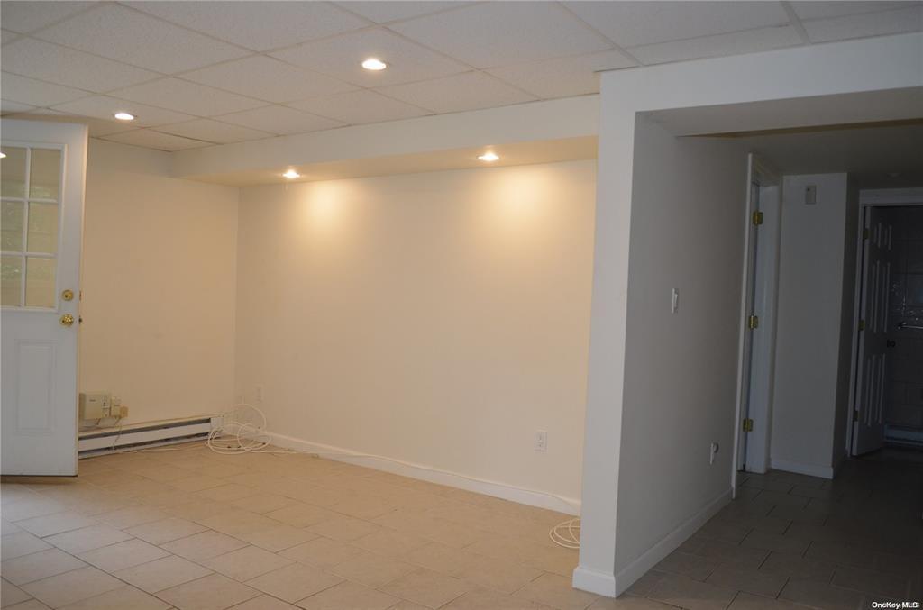 Apartment Norton  Suffolk County, NY 11731, MLS-833463-15