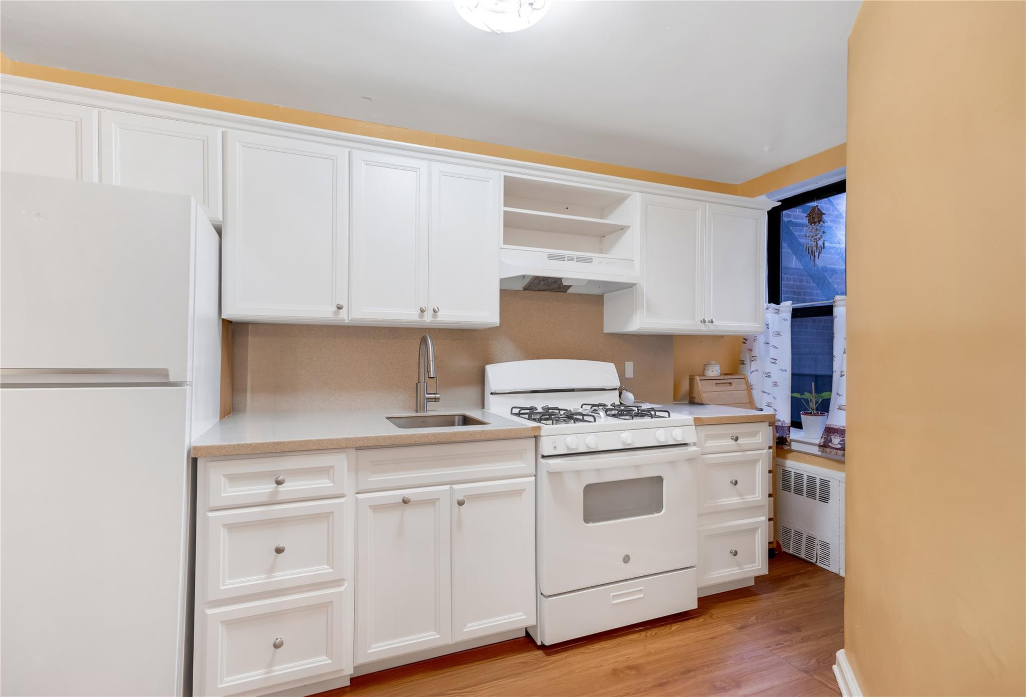 Coop 89th  Brooklyn, NY 11209, MLS-833464-4