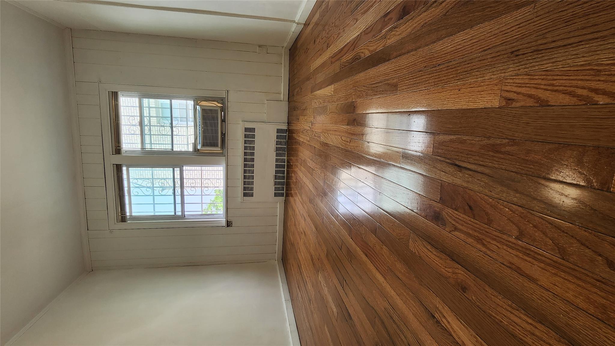 Single Family Reeves  Queens, NY 11367, MLS-833466-8