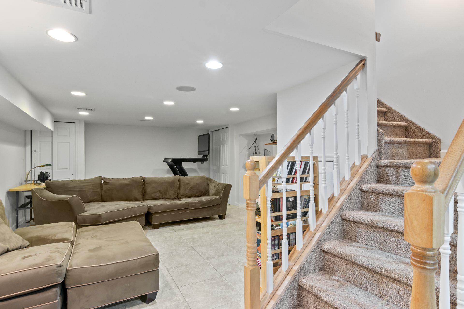 Single Family Fairway  Suffolk County, NY 11777, MLS-833478-16