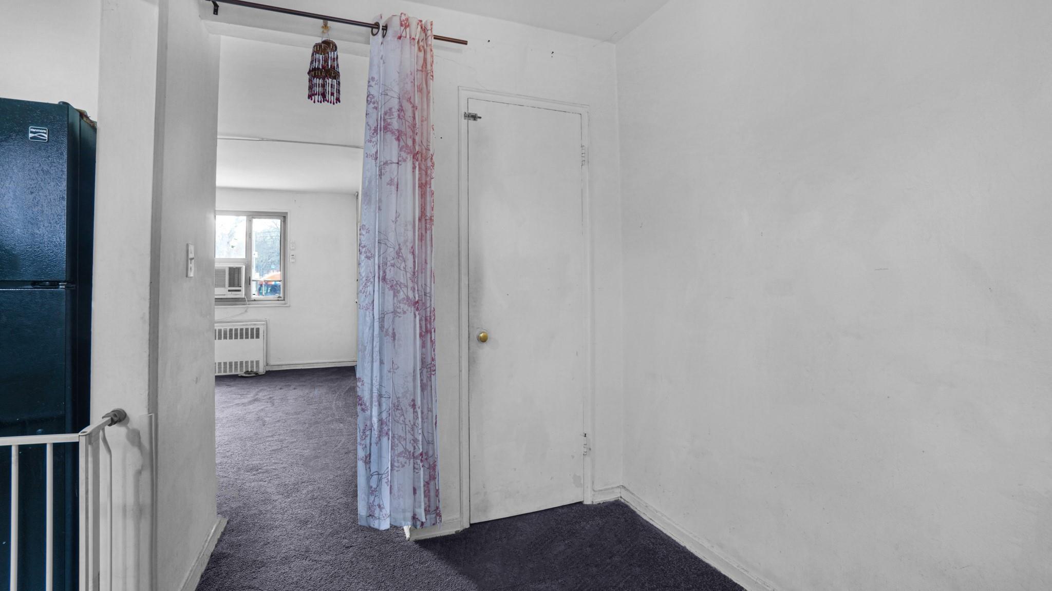 Coop Hillside Ave  Queens, NY 11427, MLS-833541-15