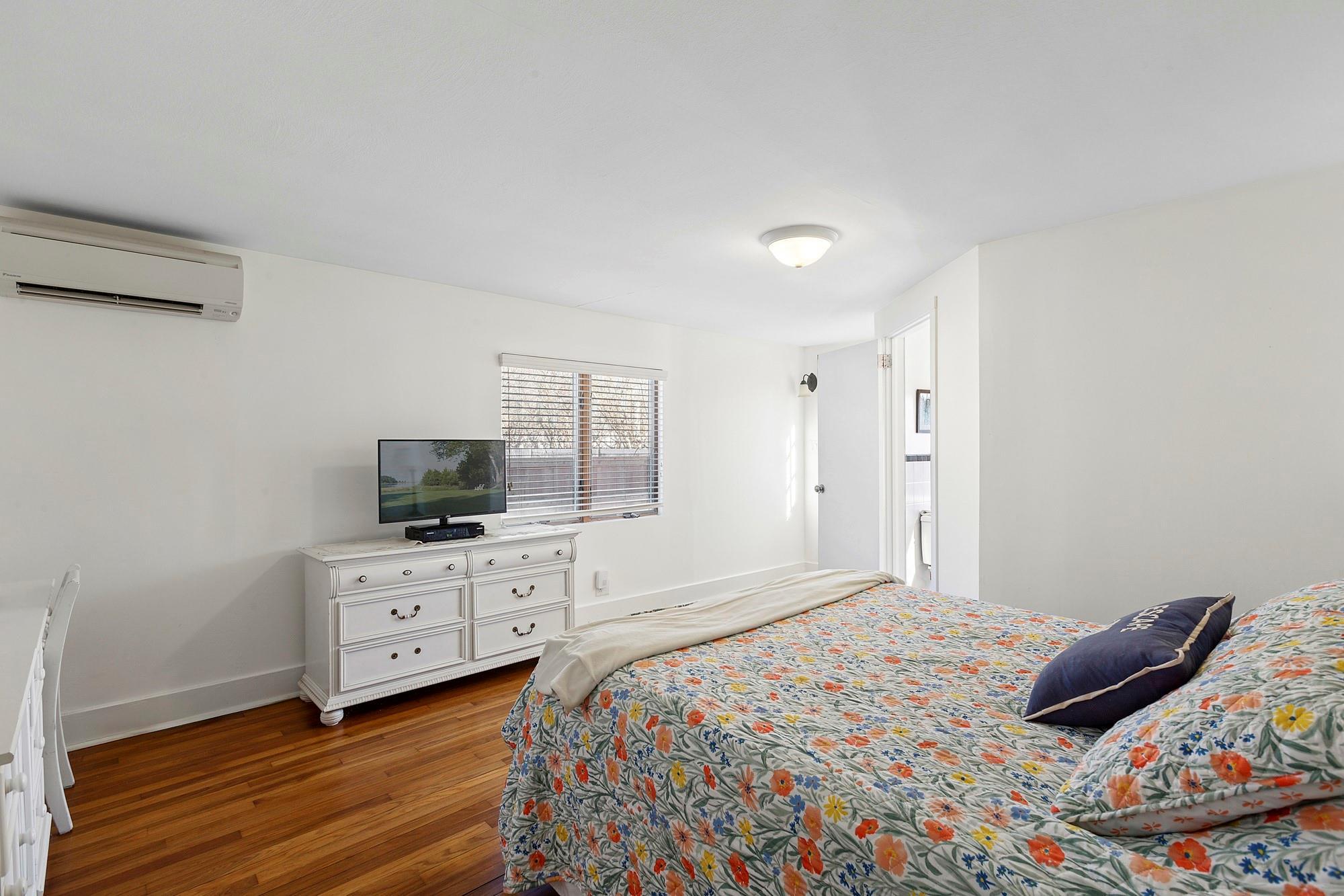 Single Family Mitchell  Suffolk County, NY 11978, MLS-833546-11