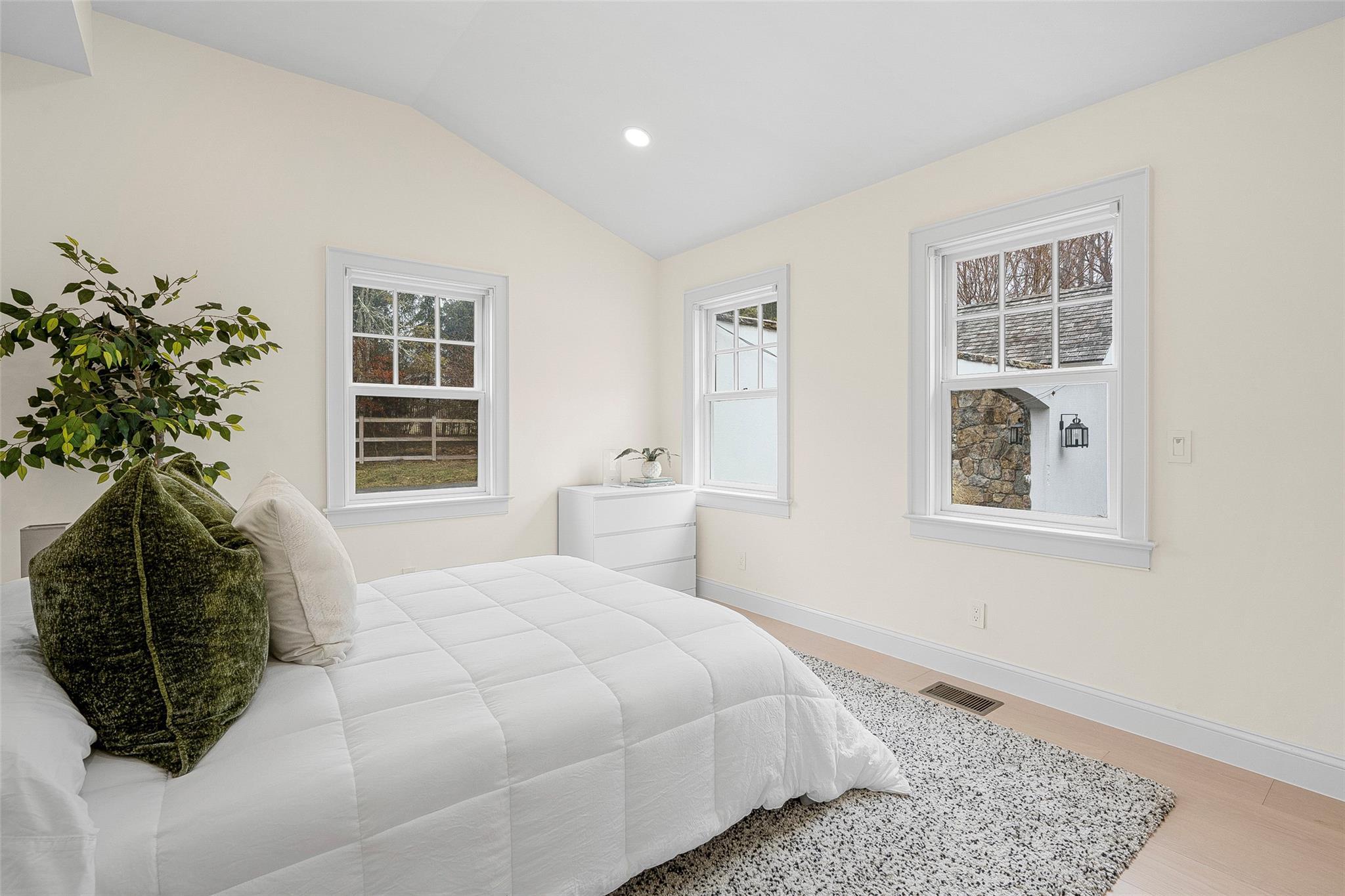 Single Family Quarter Mile  Westchester County, NY 10504, MLS-833556-21