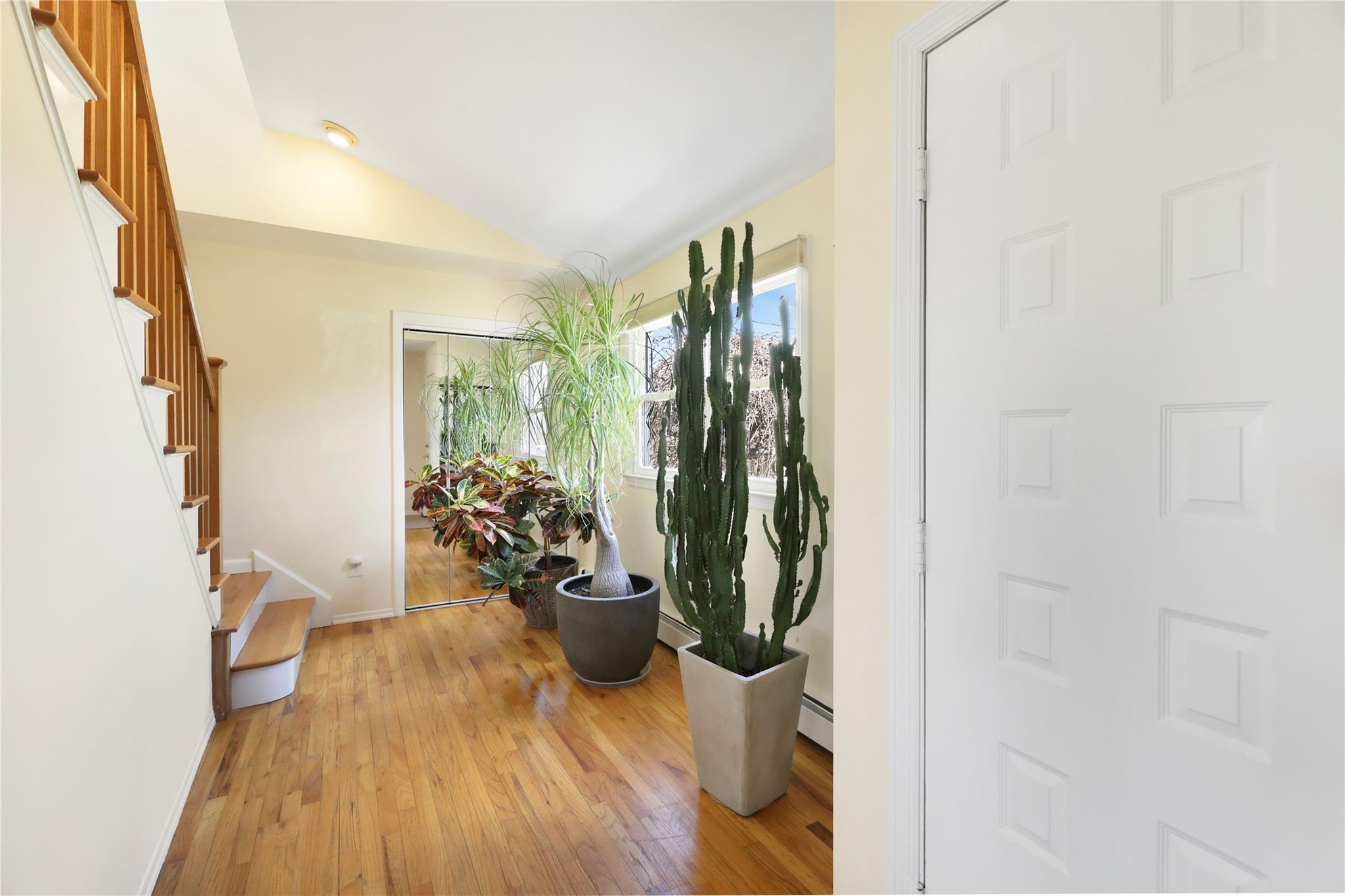 Single Family Paquatuck  Suffolk County, NY 11940, MLS-833574-10