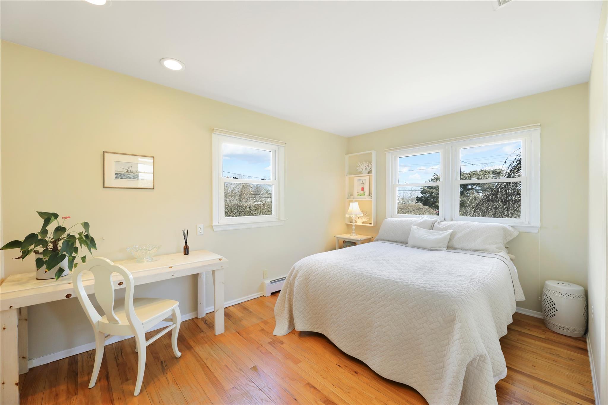 Single Family Paquatuck  Suffolk County, NY 11940, MLS-833574-27