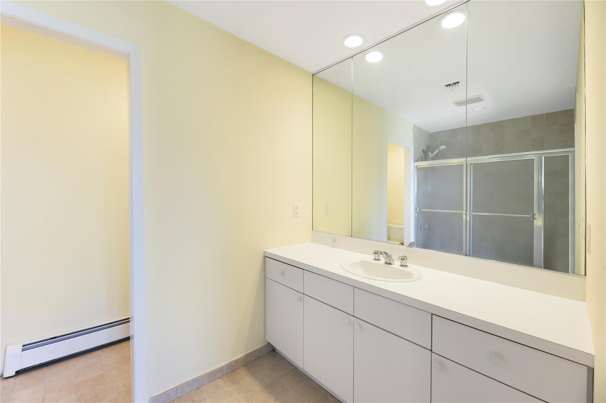 Single Family Paquatuck  Suffolk County, NY 11940, MLS-833574-33