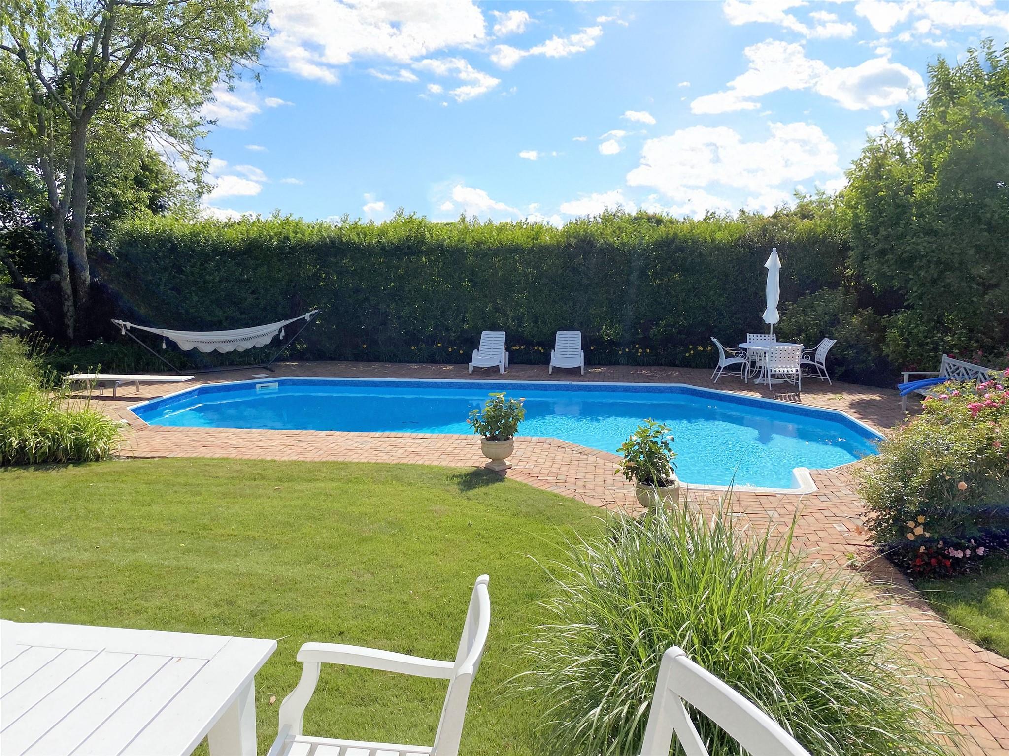Single Family Paquatuck  Suffolk County, NY 11940, MLS-833574-5
