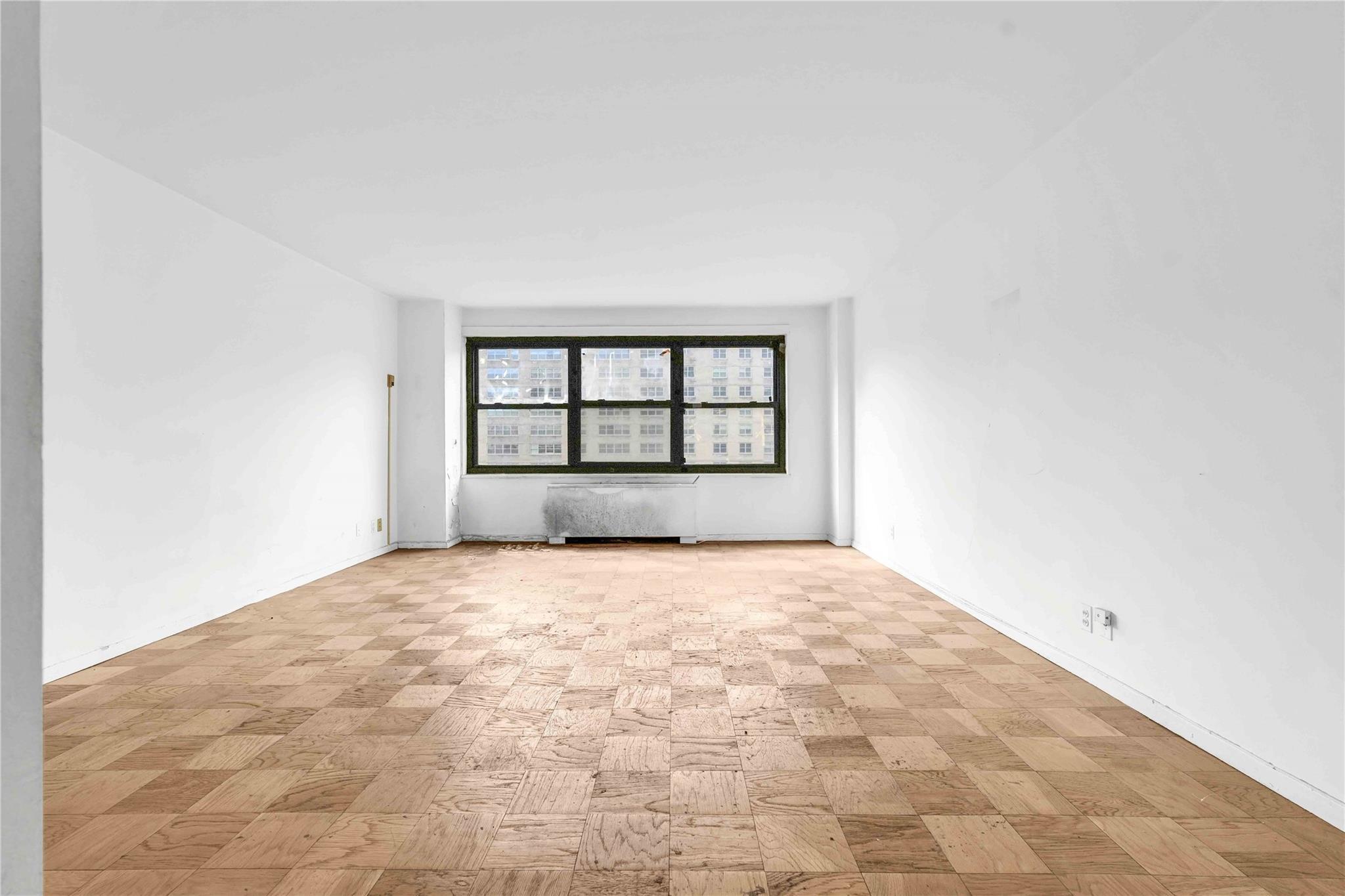 Coop End  Manhattan, NY 10023, MLS-833586-10