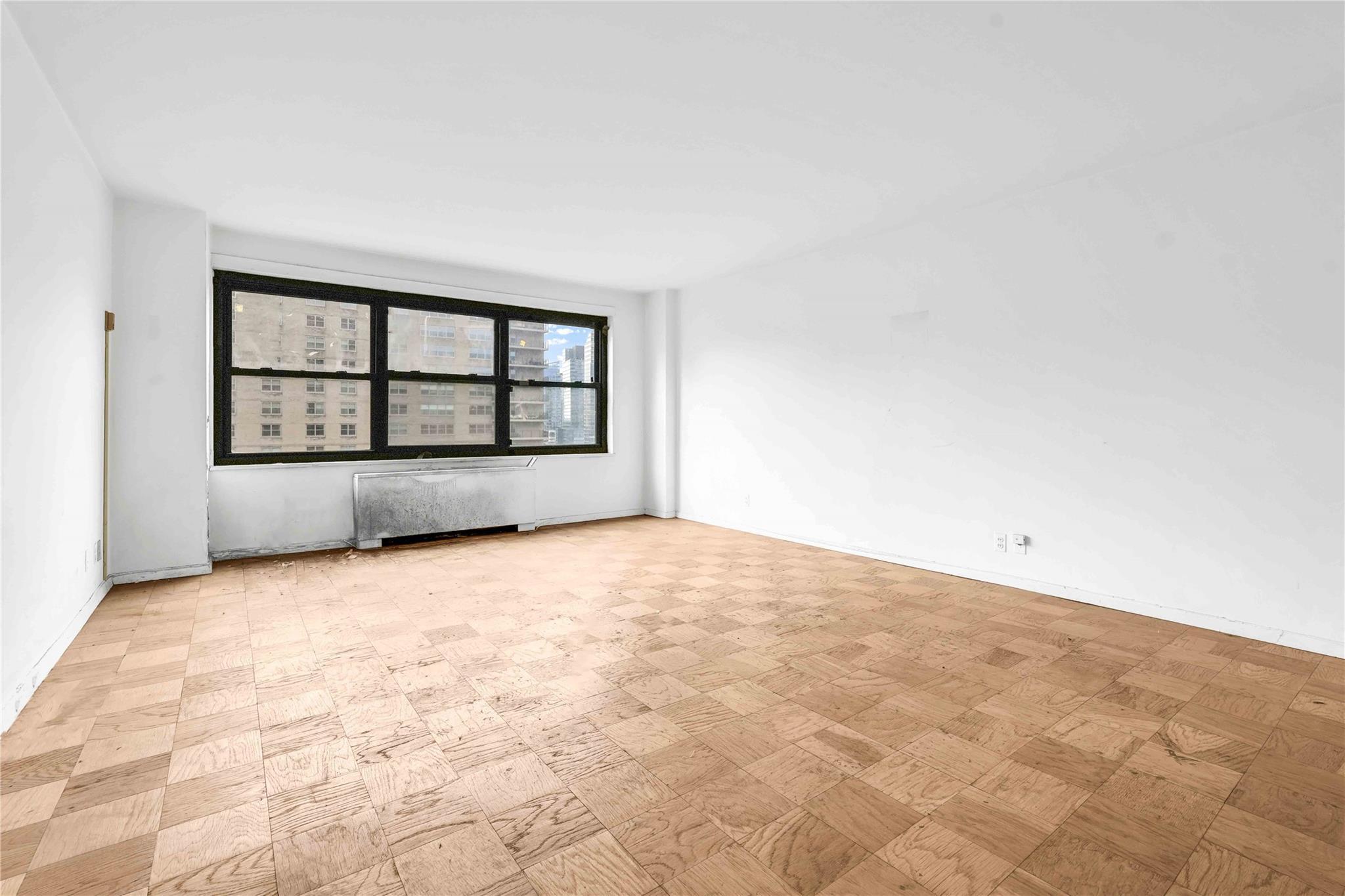 Coop End  Manhattan, NY 10023, MLS-833586-11