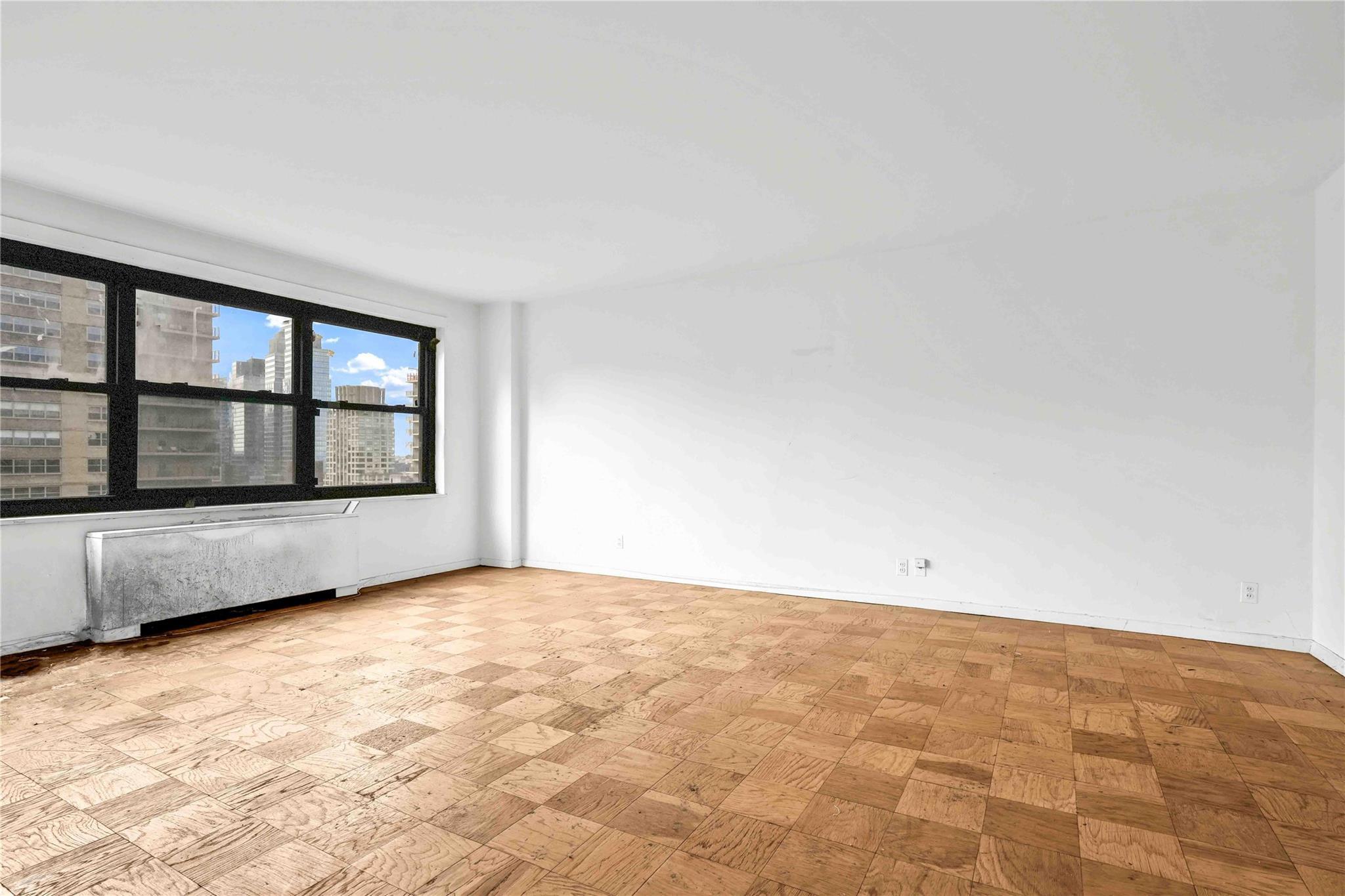 Coop End  Manhattan, NY 10023, MLS-833586-12