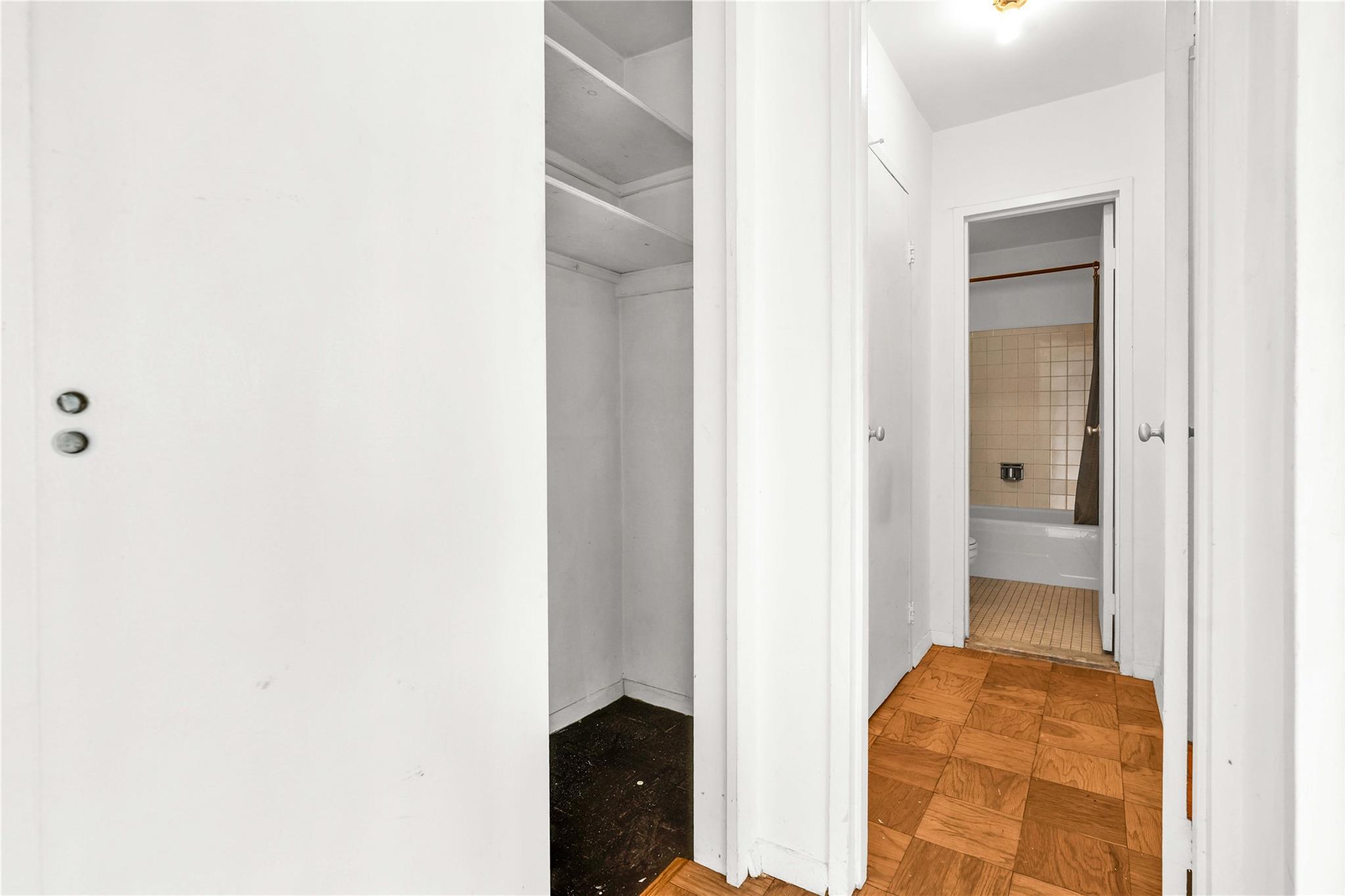 Coop End  Manhattan, NY 10023, MLS-833586-16