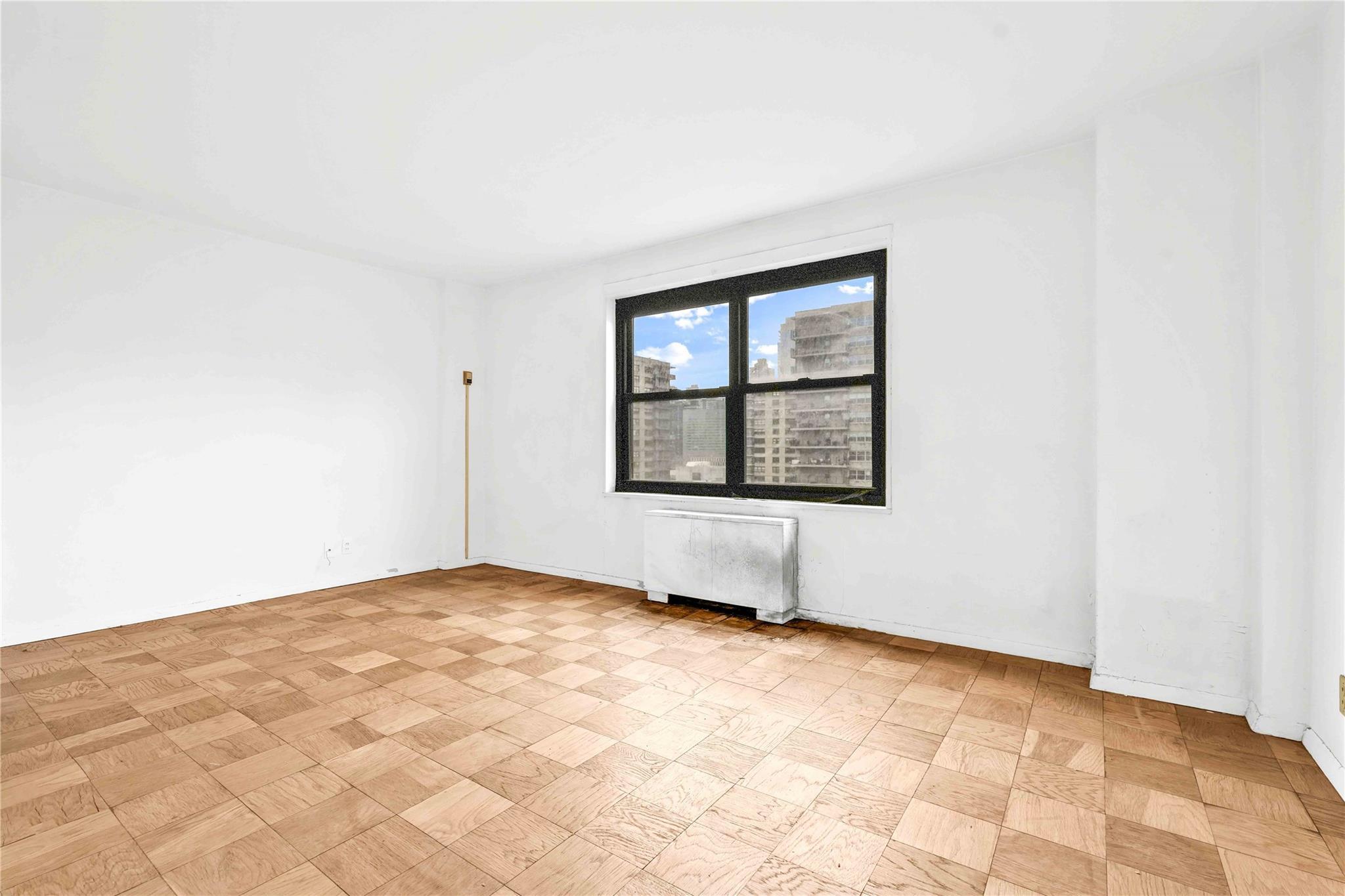 Coop End  Manhattan, NY 10023, MLS-833586-18
