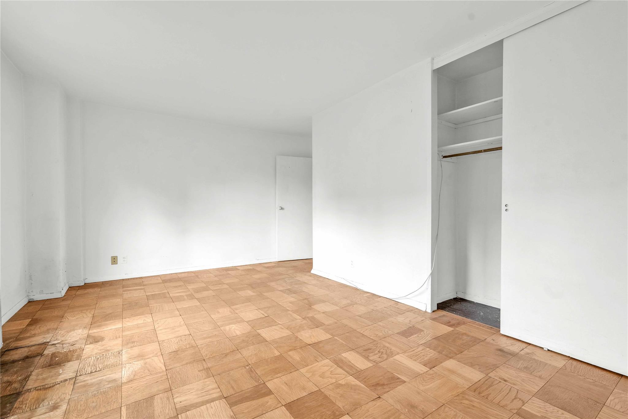 Coop End  Manhattan, NY 10023, MLS-833586-20