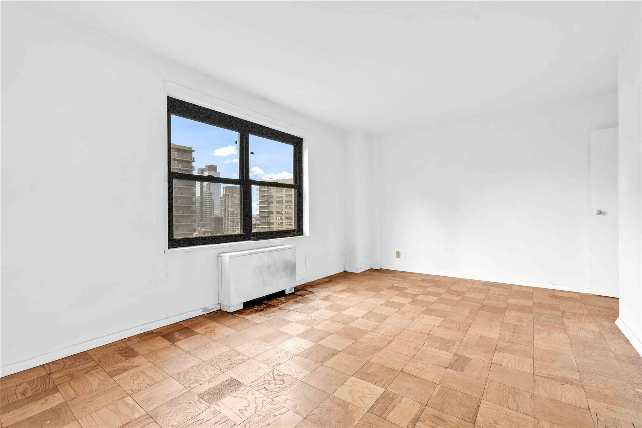 Coop End  Manhattan, NY 10023, MLS-833586-8