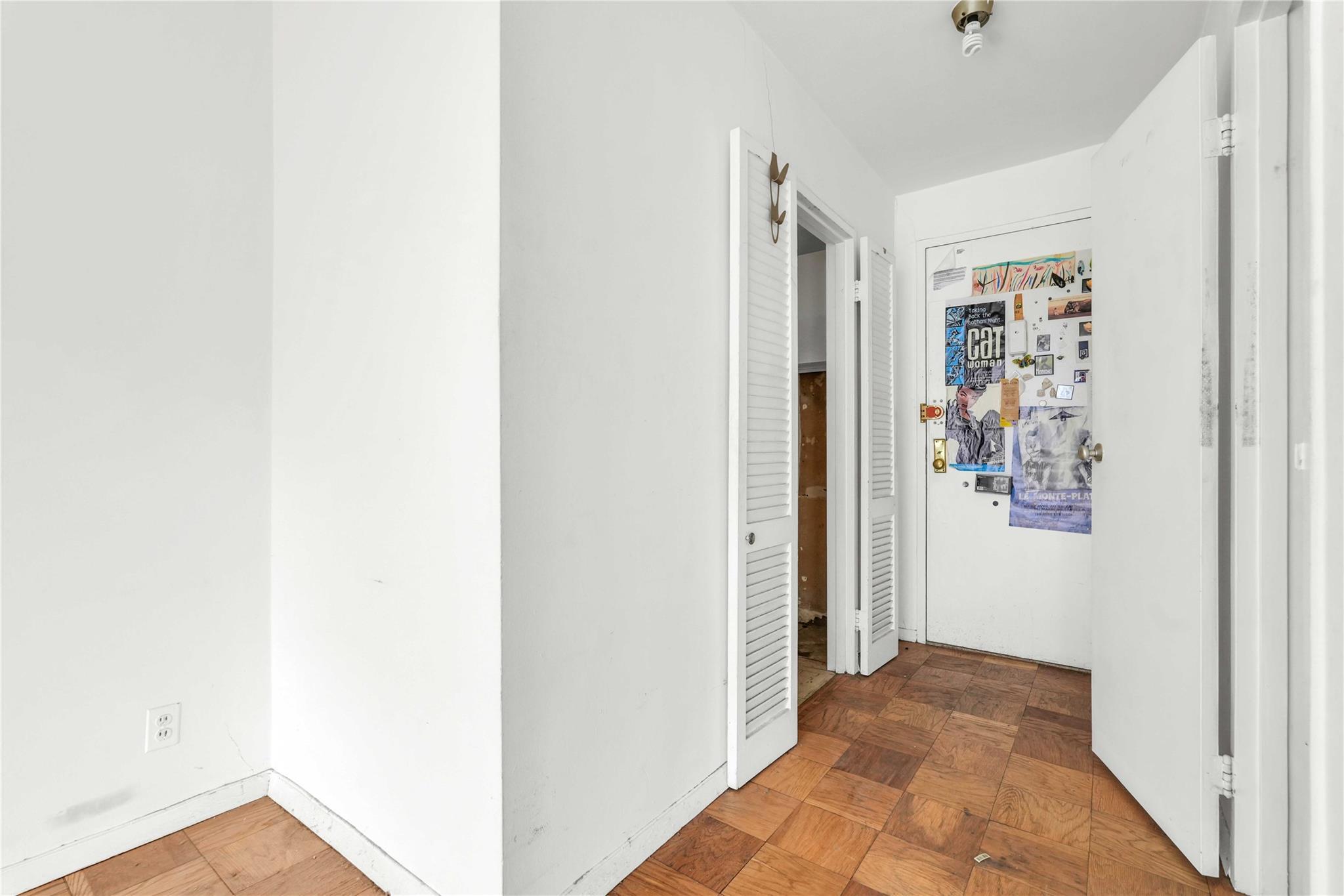 Coop End  Manhattan, NY 10023, MLS-833586-9