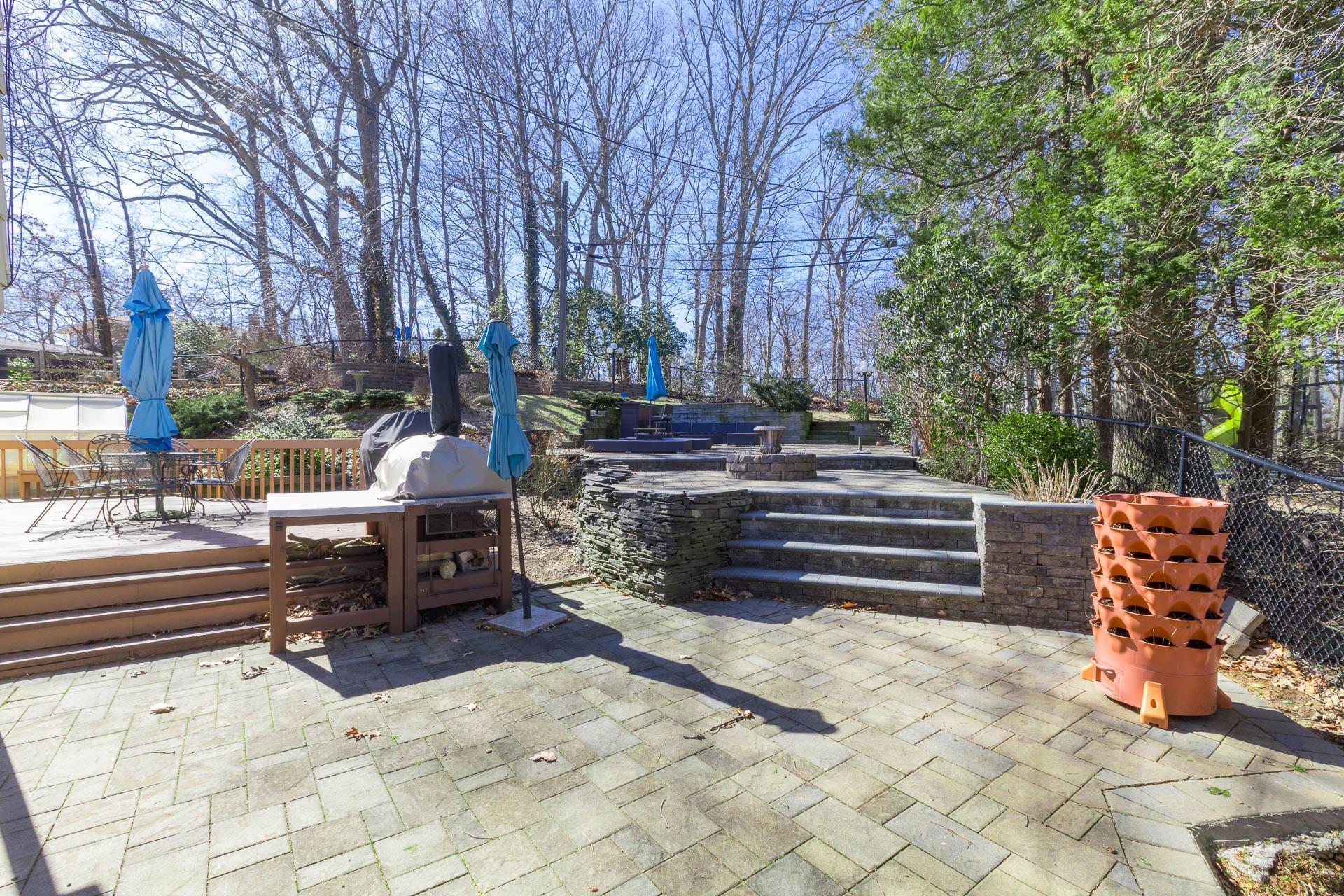 Single Family Park  Nassau County, NY 11771, MLS-833593-19