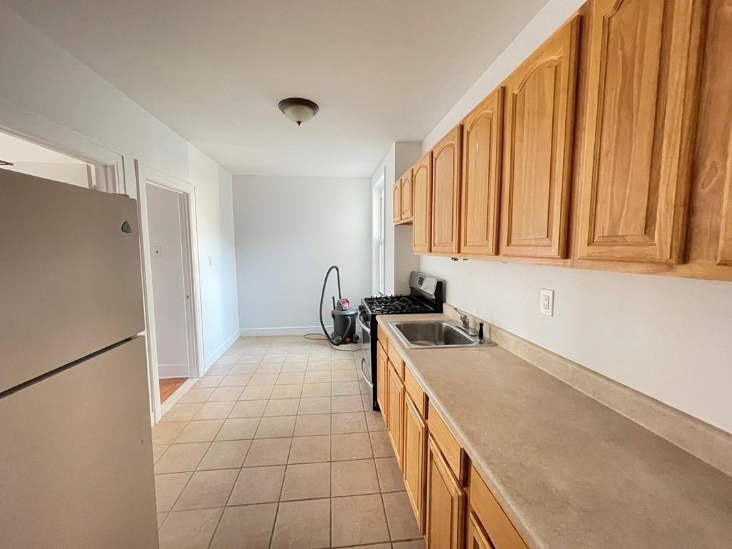 Single Family Broadway  Queens, NY 11106, MLS-833646-16