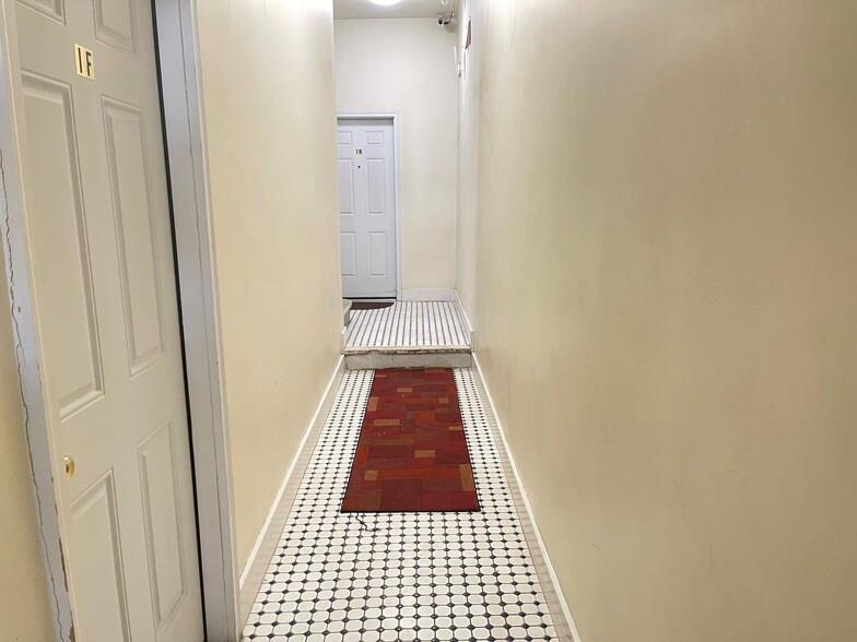 Single Family Broadway  Queens, NY 11106, MLS-833646-5