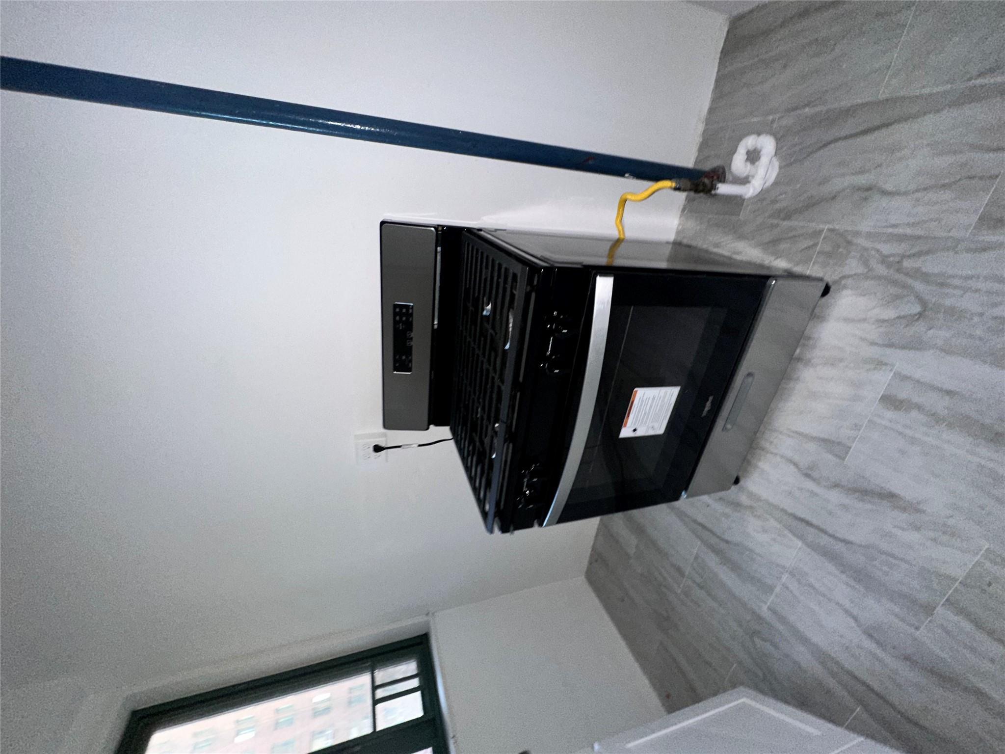 Condo Metropolitan  Bronx, NY 10462, MLS-833648-10