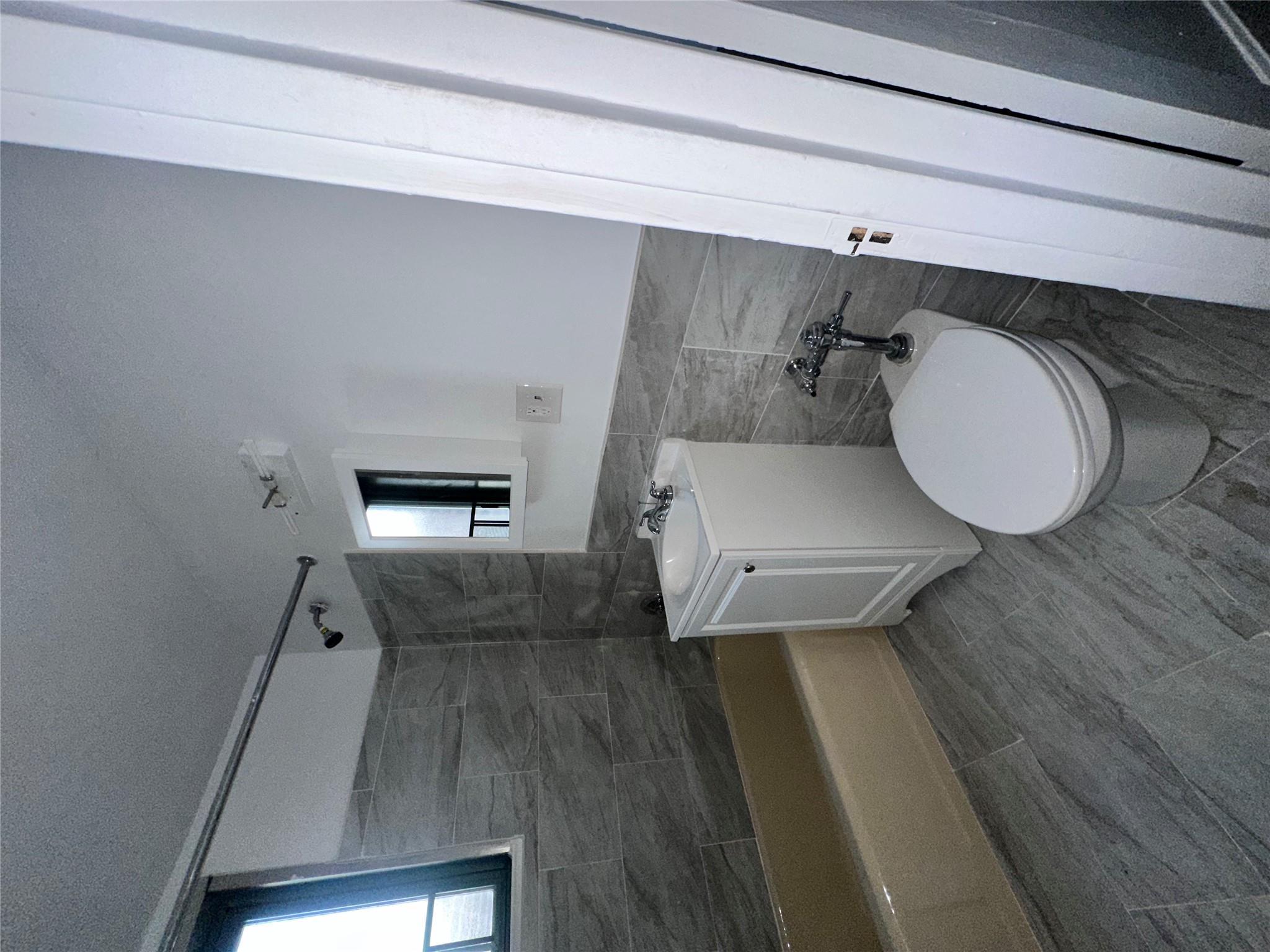 Condo Metropolitan  Bronx, NY 10462, MLS-833648-17