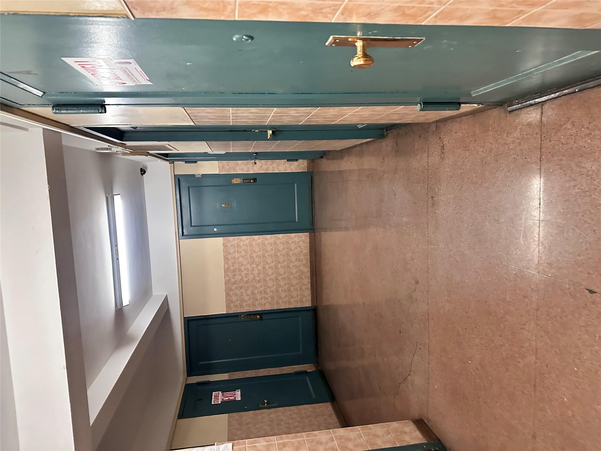 Condo Metropolitan  Bronx, NY 10462, MLS-833648-3
