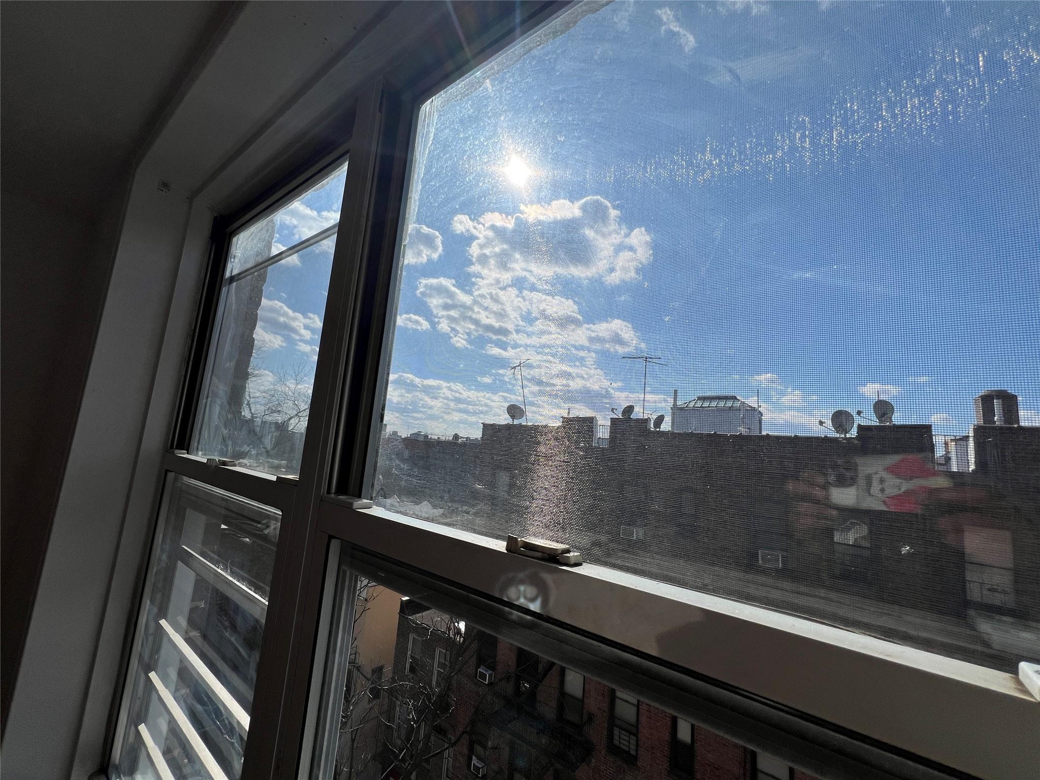 Coop Thieriot  Bronx, NY 10460, MLS-833705-10