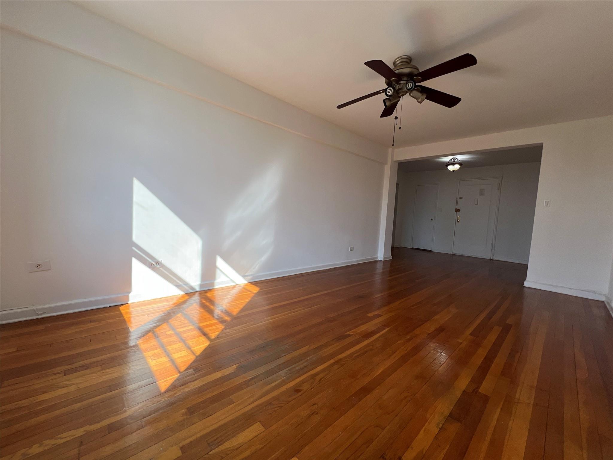 Coop Thieriot  Bronx, NY 10460, MLS-833705-11