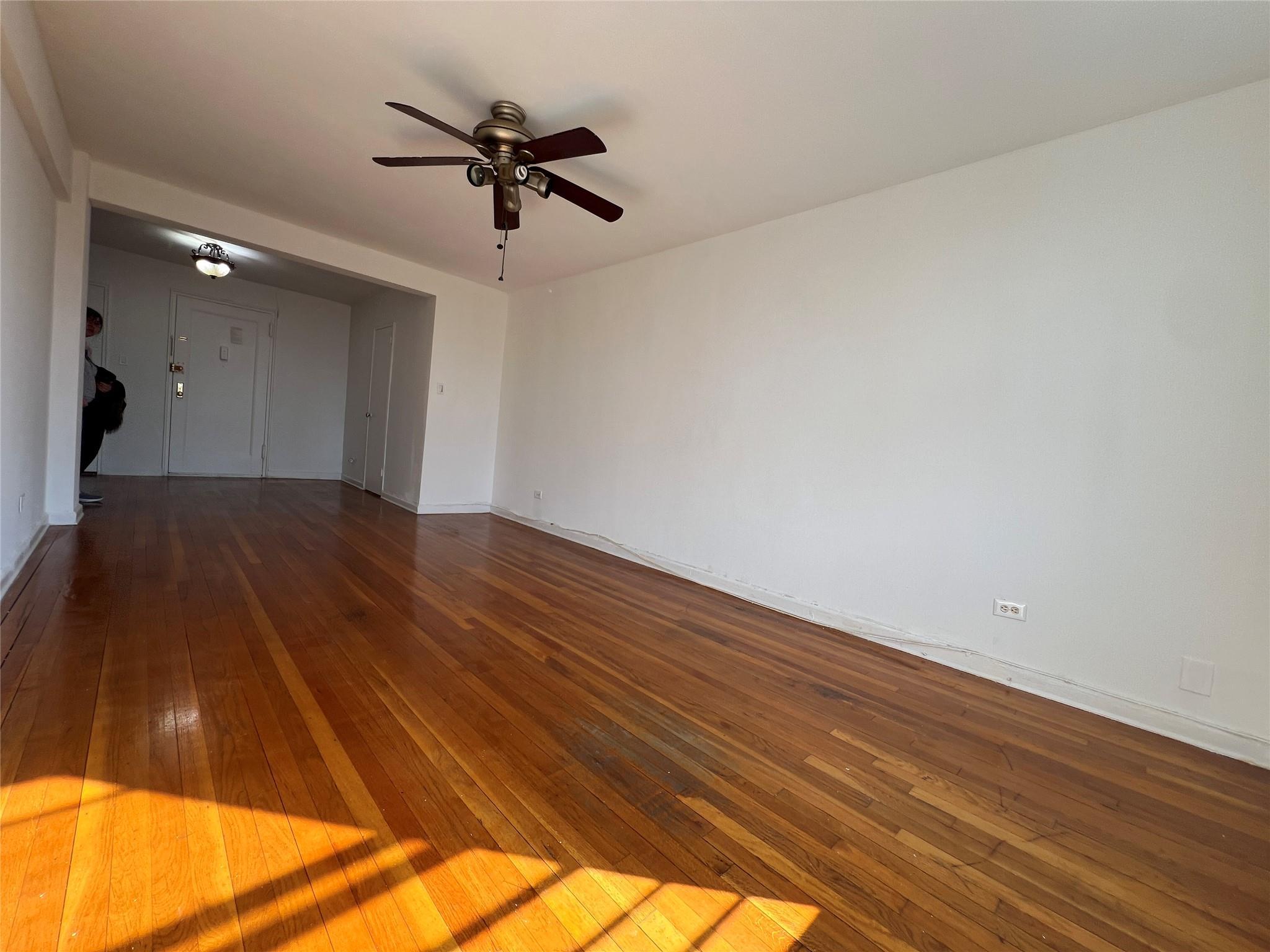 Coop Thieriot  Bronx, NY 10460, MLS-833705-12