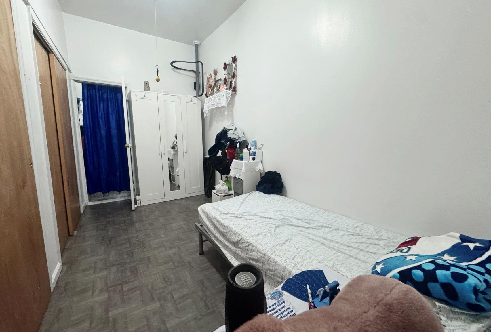 Single Family Menahan  Brooklyn, NY 11237, MLS-833727-7