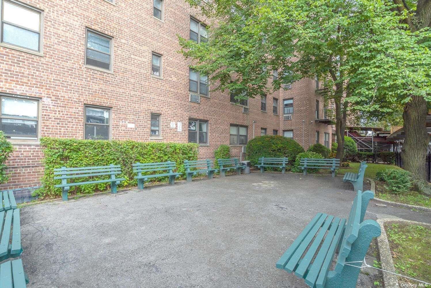 Apartment Kew Gardens  Queens, NY 11418, MLS-833733-5