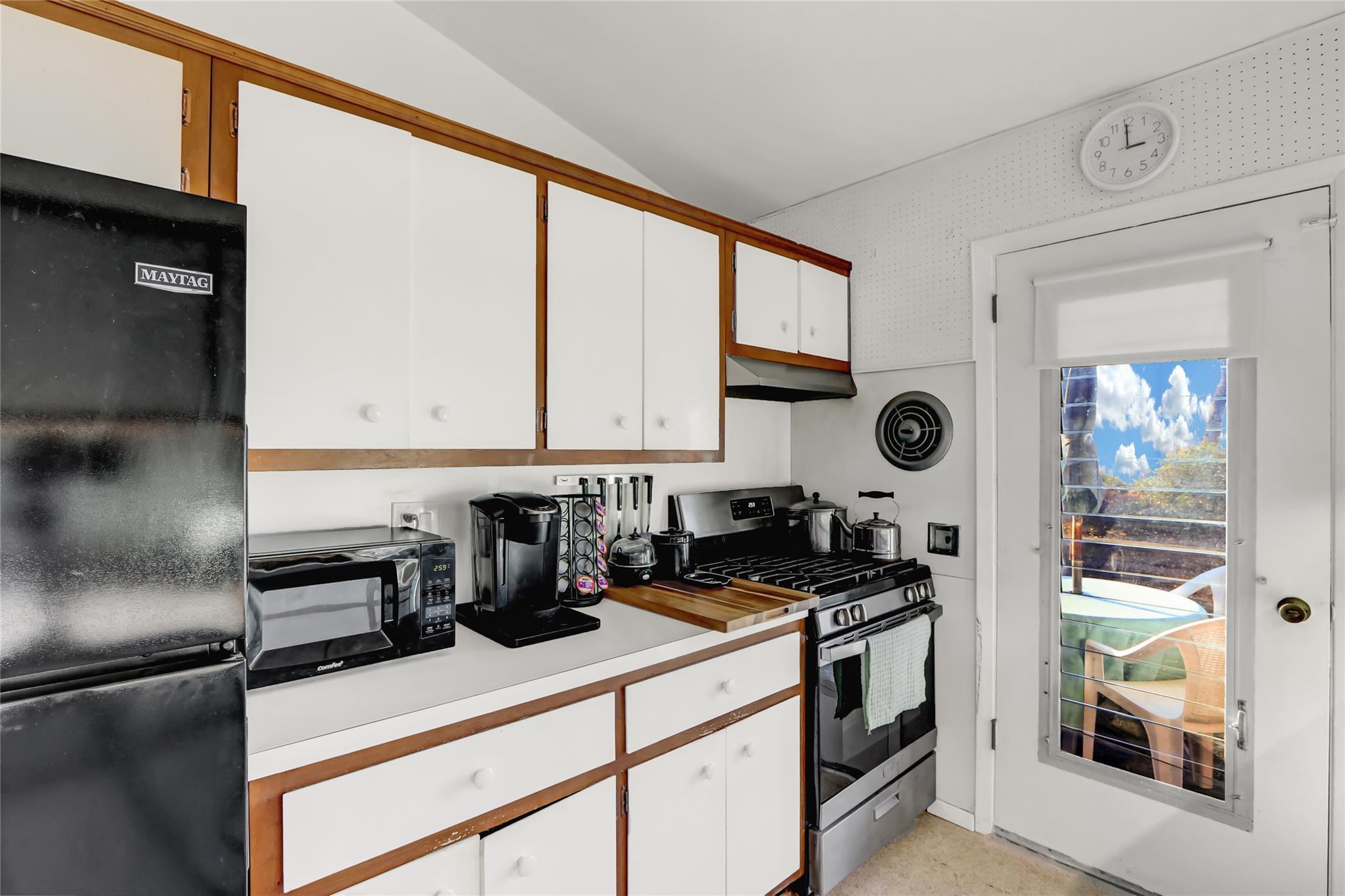 Single Family Ocean  Suffolk County, NY 11768, MLS-833748-10