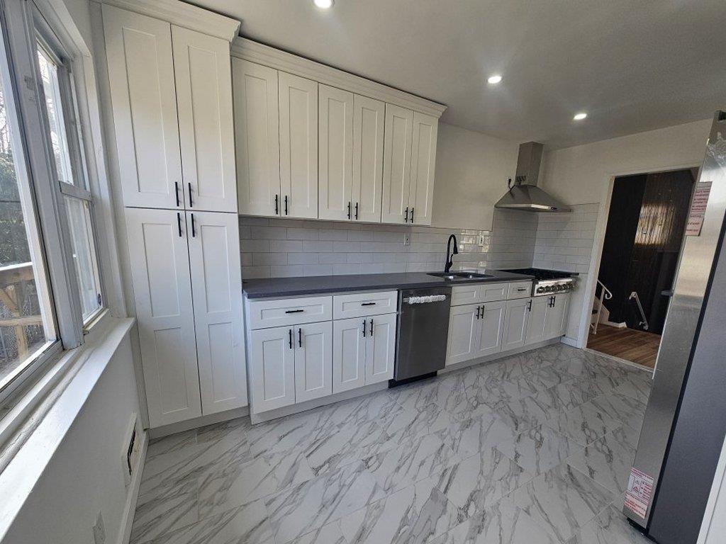 Single Family Milburn  Nassau County, NY 11510, MLS-833777-4