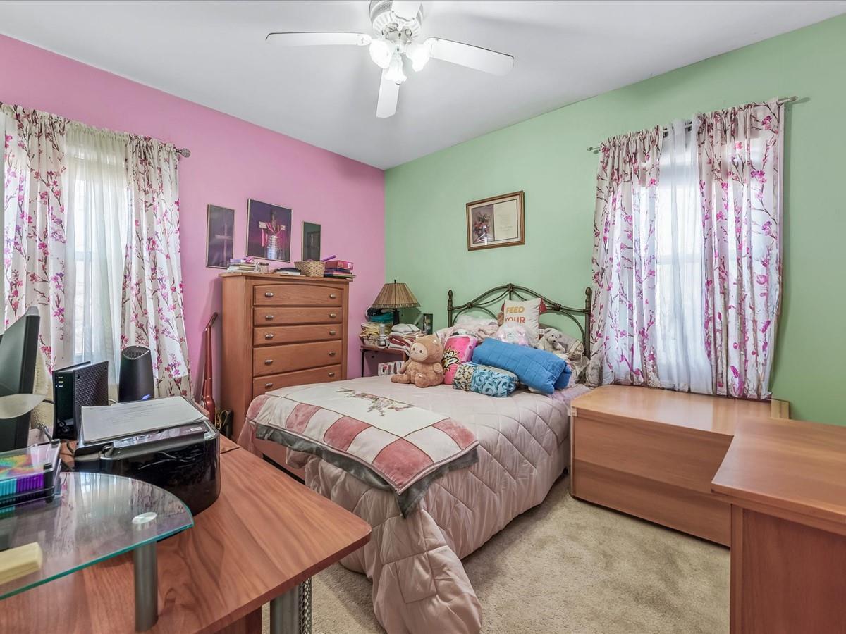 Single Family 185th  Queens, NY 11413, MLS-833789-10