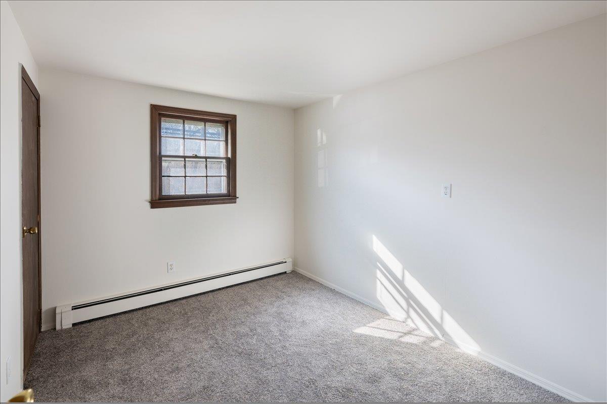 Single Family Montauk  Suffolk County, NY 11719, MLS-833810-14