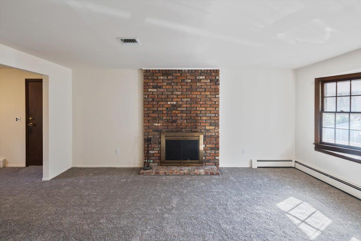 Single Family Montauk  Suffolk County, NY 11719, MLS-833810-4