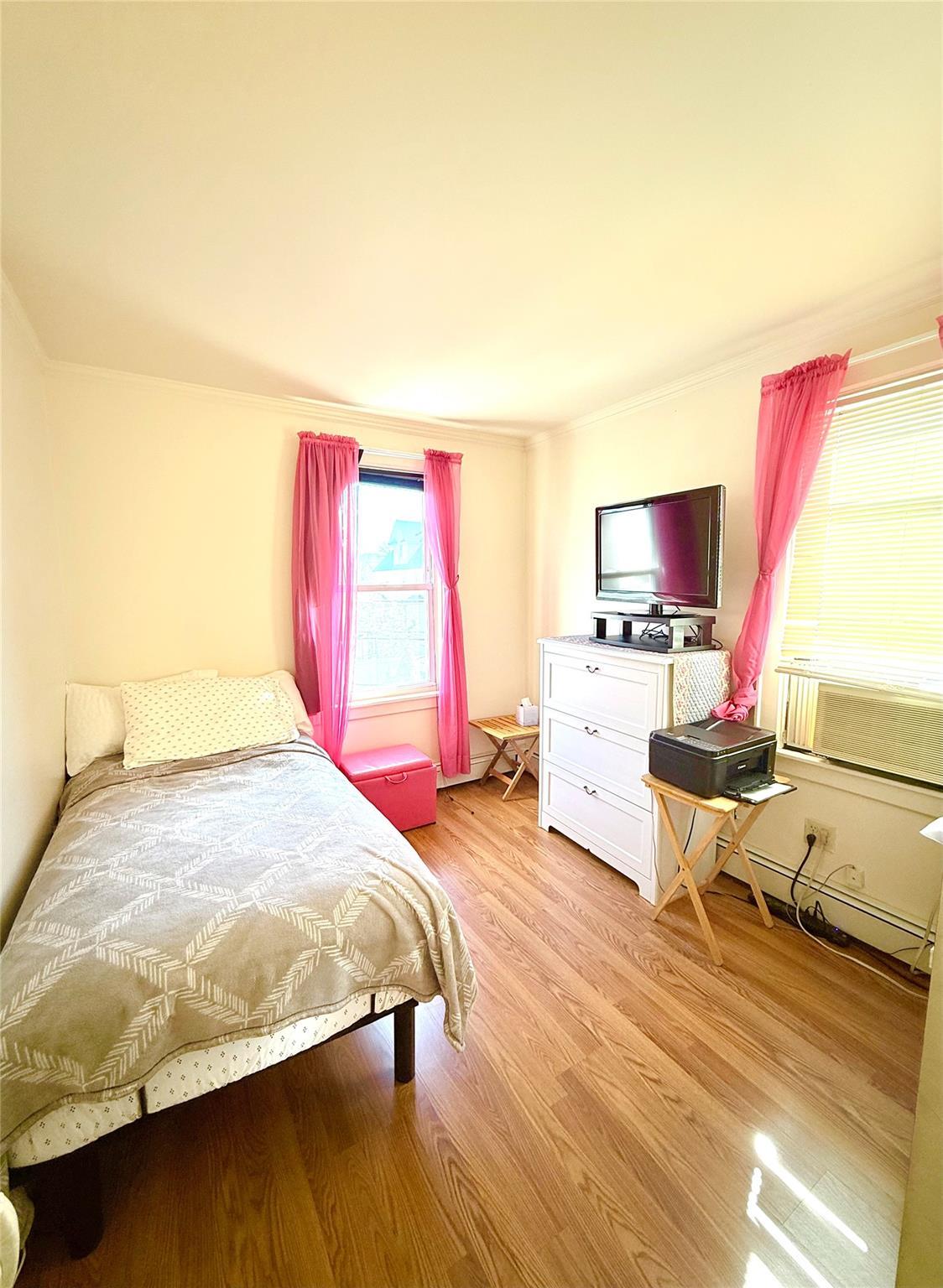 Single Family 153rd  Queens, NY 11354, MLS-833842-10