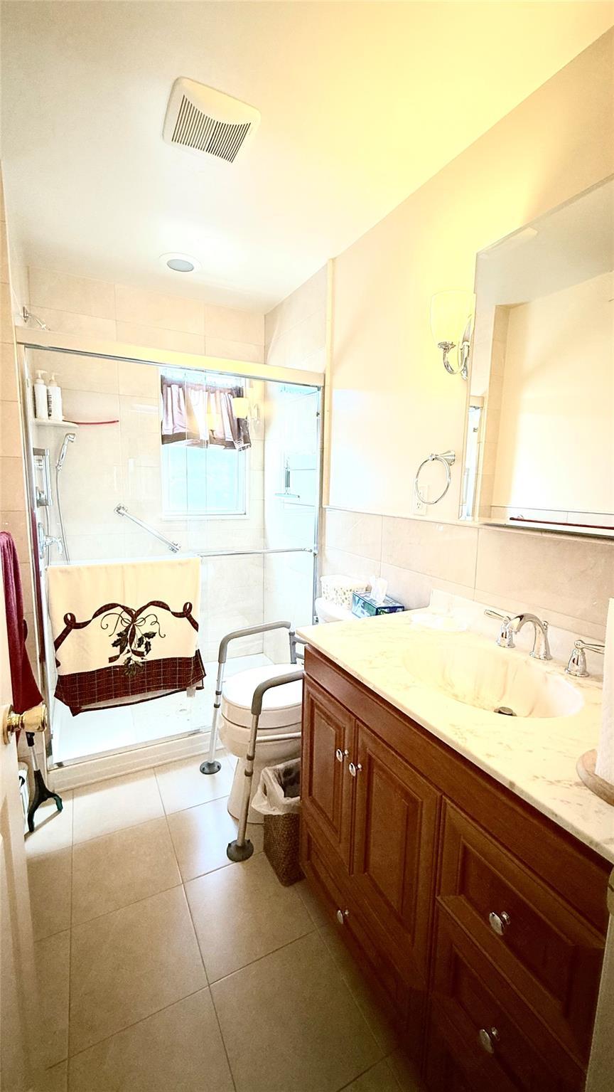 Single Family 153rd  Queens, NY 11354, MLS-833842-11