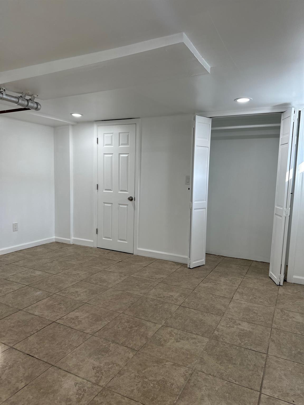 Single Family 107  Queens, NY 11435, MLS-833866-10