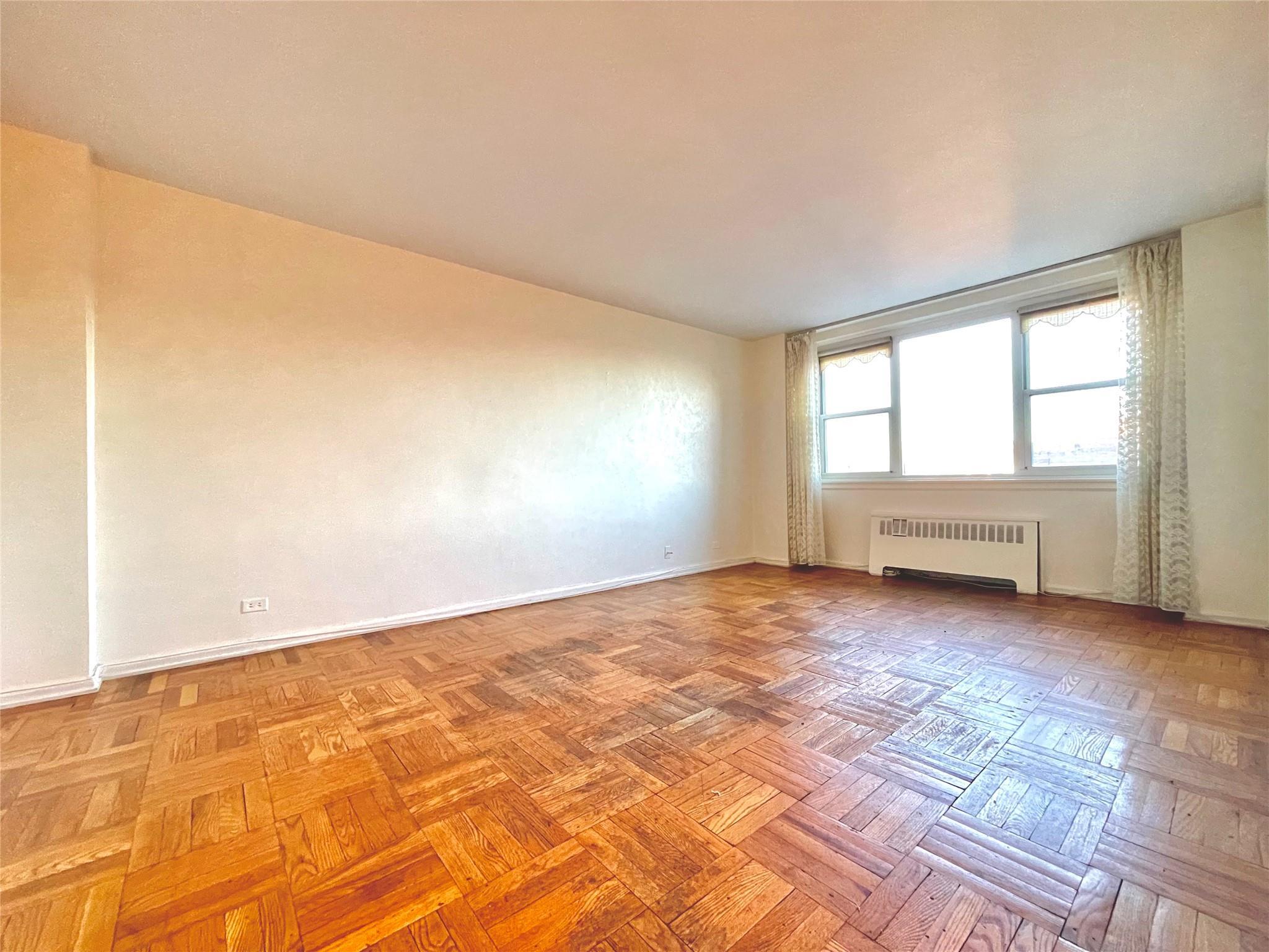 Coop Knolls  Bronx, NY 10463, MLS-833868-3