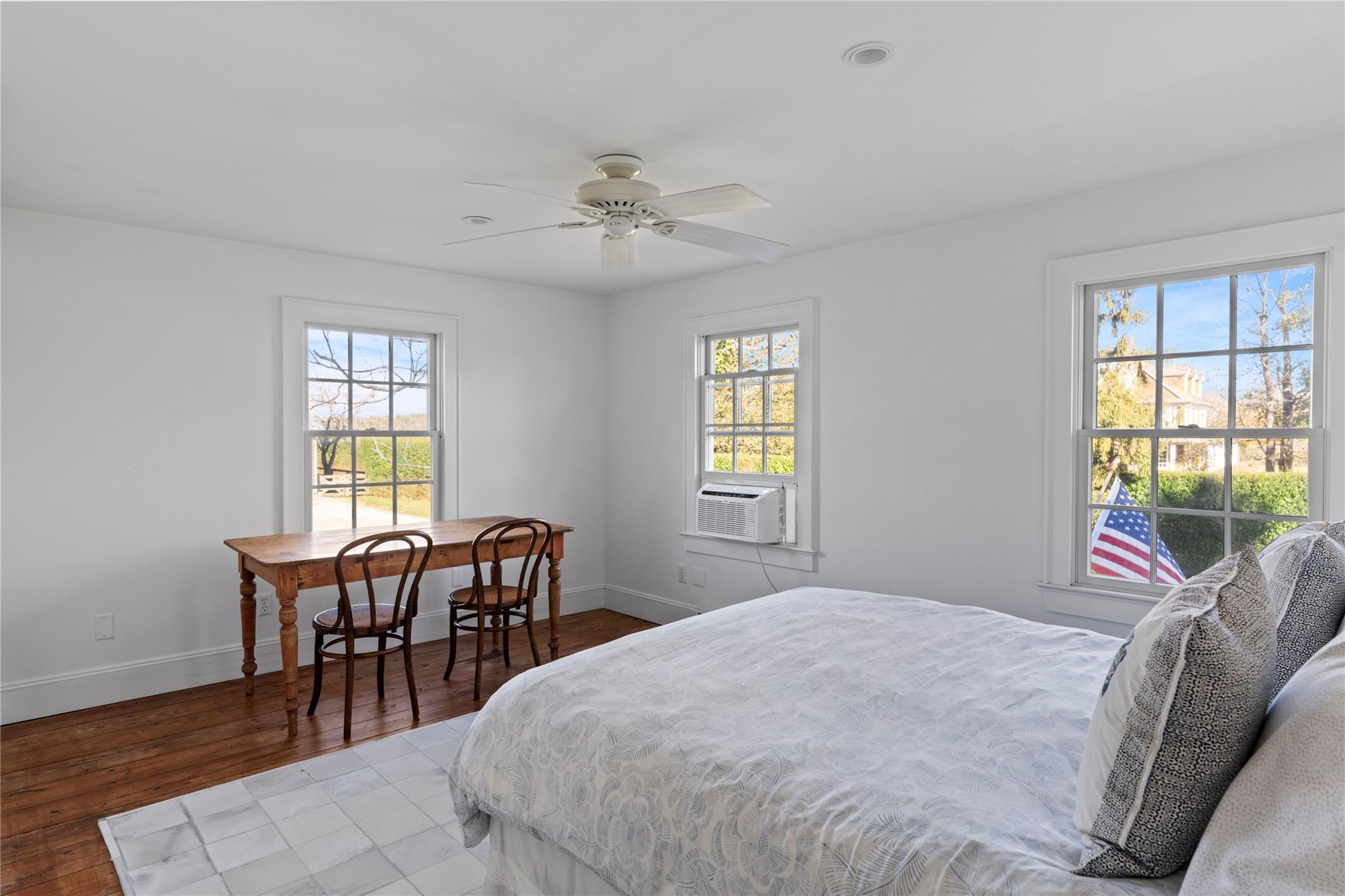 Single Family Main  Suffolk County, NY 11957, MLS-833875-20