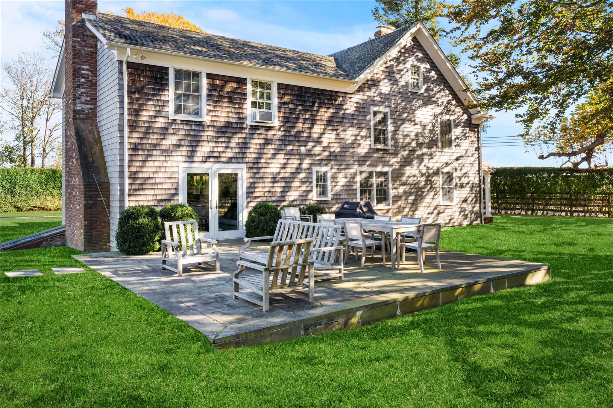 Single Family Main  Suffolk County, NY 11957, MLS-833875-28