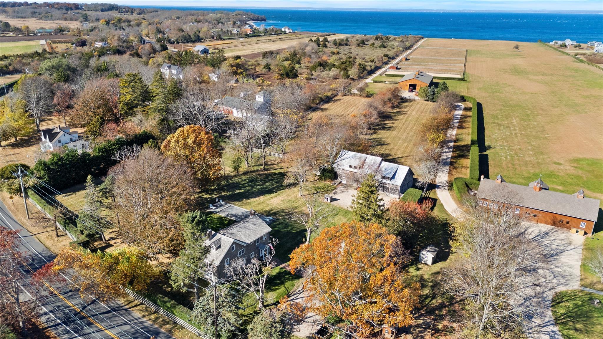 Single Family Main  Suffolk County, NY 11957, MLS-833875-31
