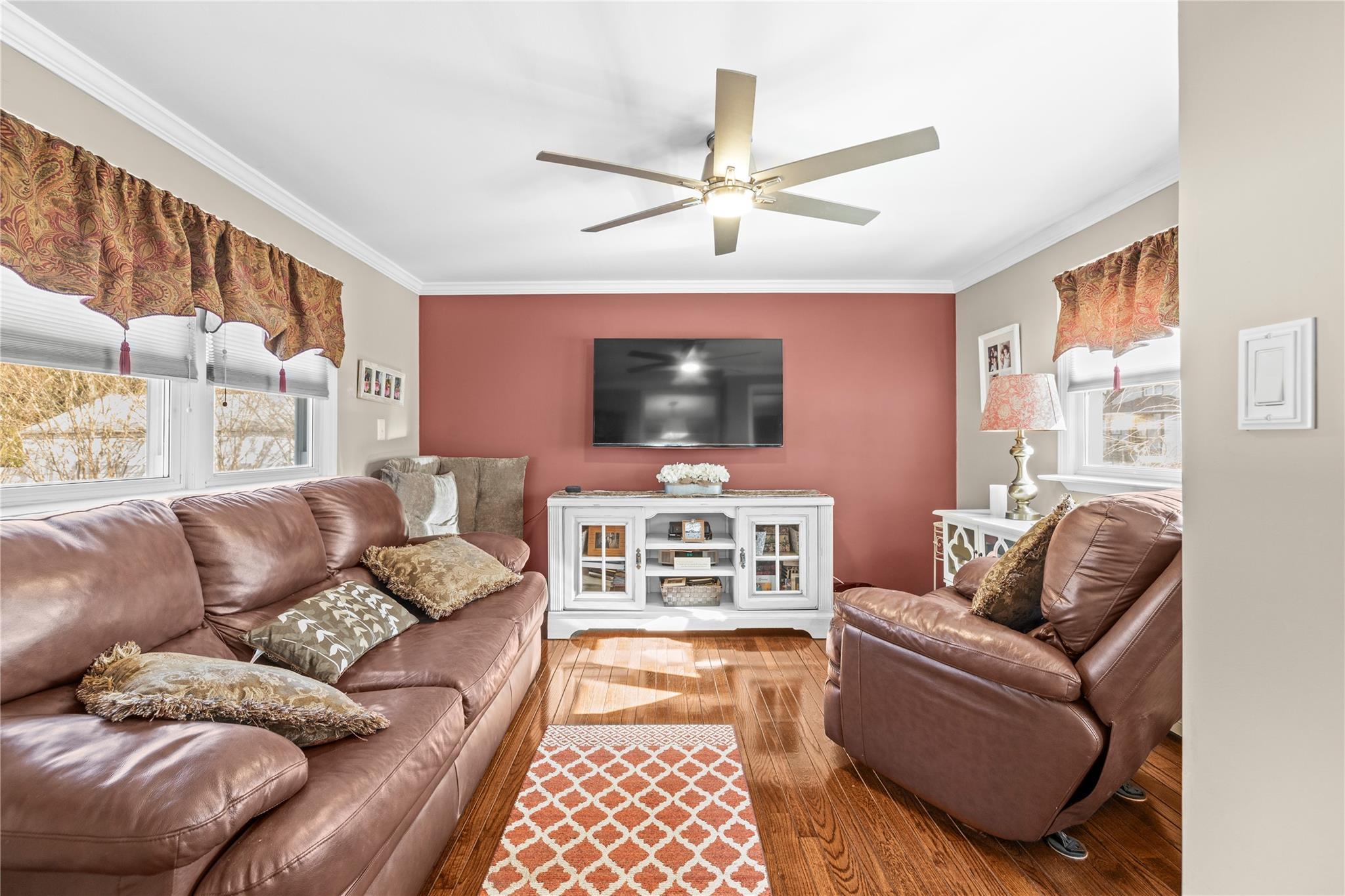 Single Family Thrush  Nassau County, NY 11552, MLS-833896-15