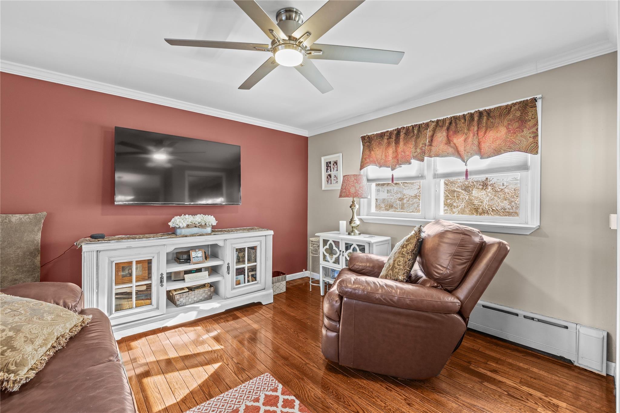 Single Family Thrush  Nassau County, NY 11552, MLS-833896-16