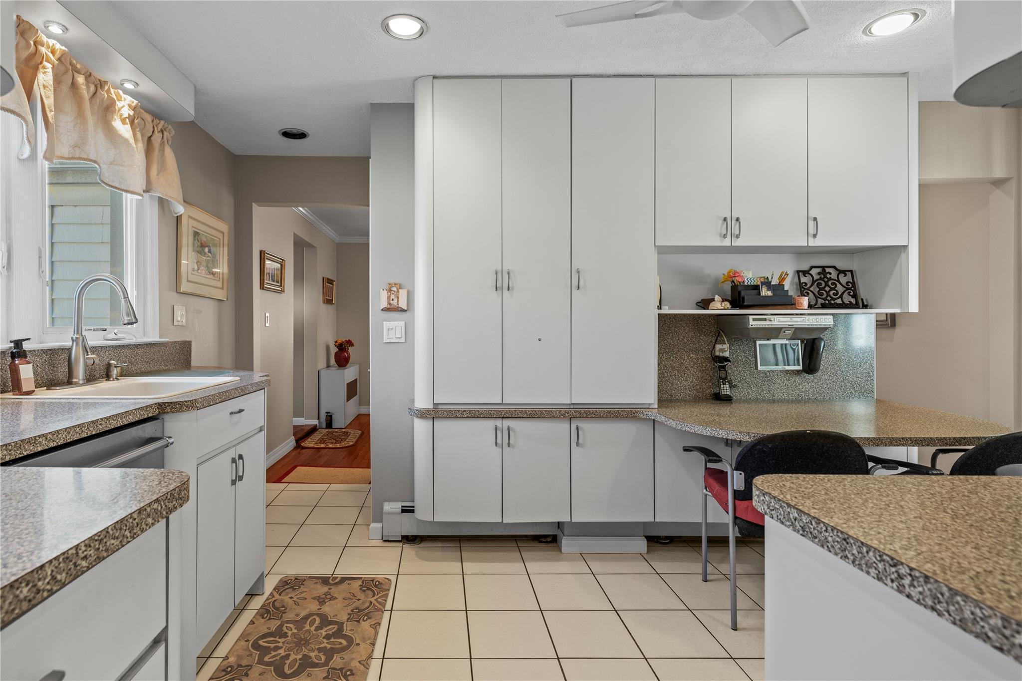 Single Family Thrush  Nassau County, NY 11552, MLS-833896-18