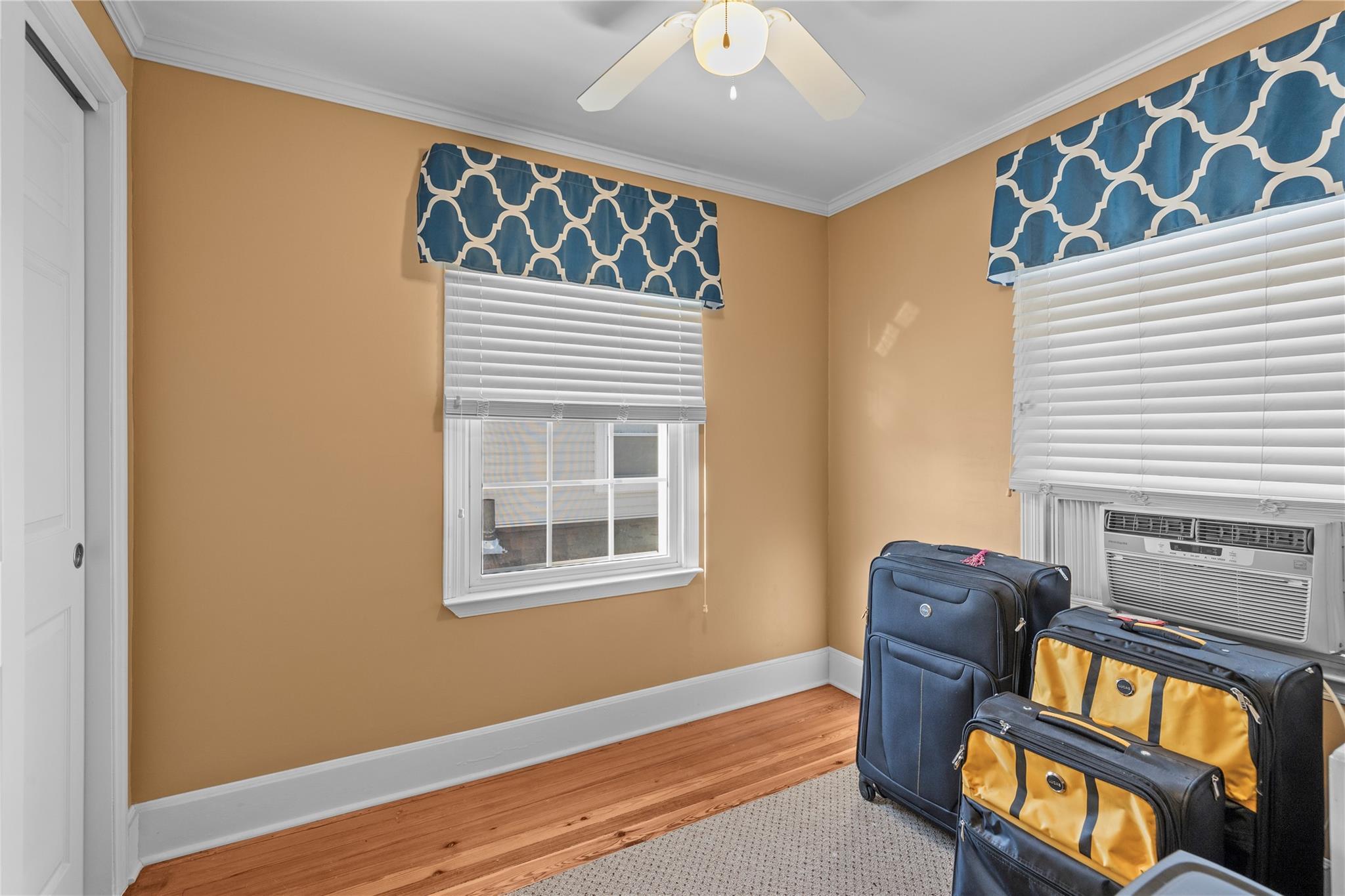 Single Family Thrush  Nassau County, NY 11552, MLS-833896-26