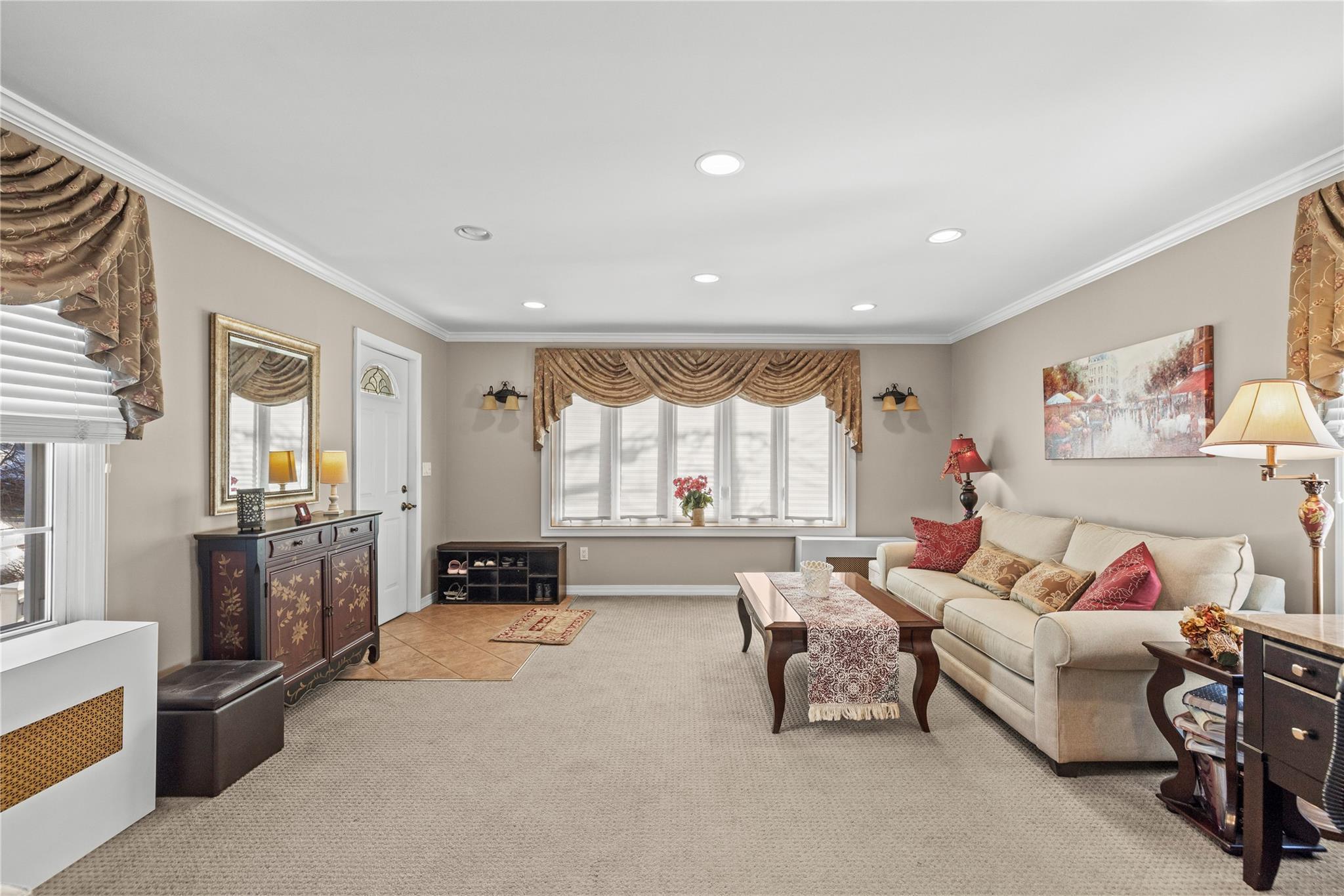 Single Family Thrush  Nassau County, NY 11552, MLS-833896-7