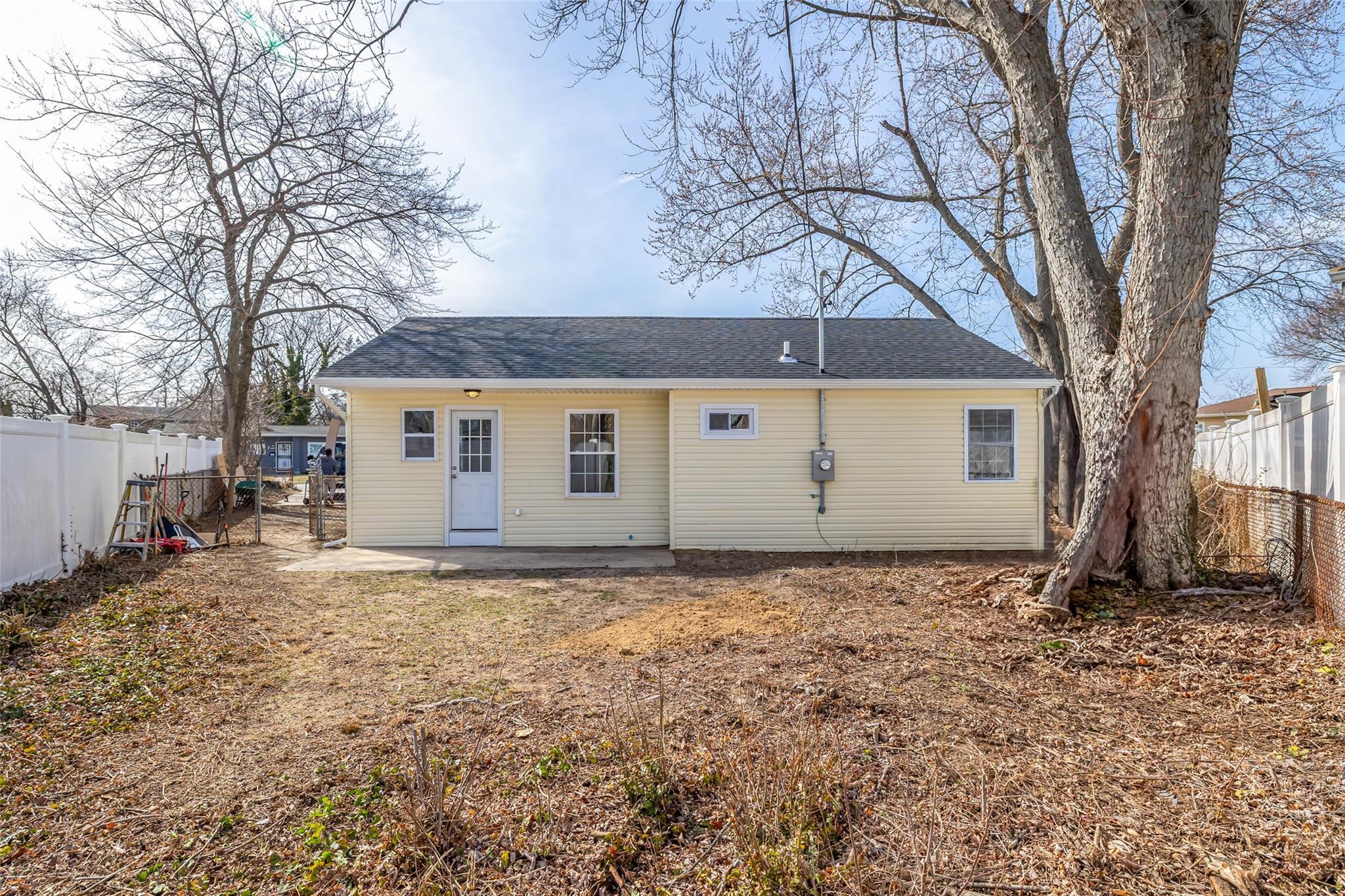 Single Family Emerald  Suffolk County, NY 11701, MLS-833907-19