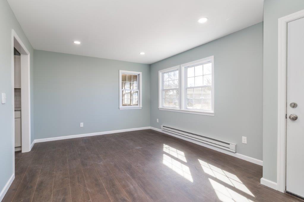 Single Family Emerald  Suffolk County, NY 11701, MLS-833907-7