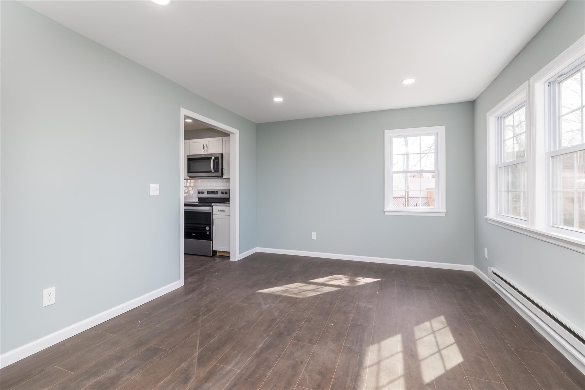 Single Family Emerald  Suffolk County, NY 11701, MLS-833907-8